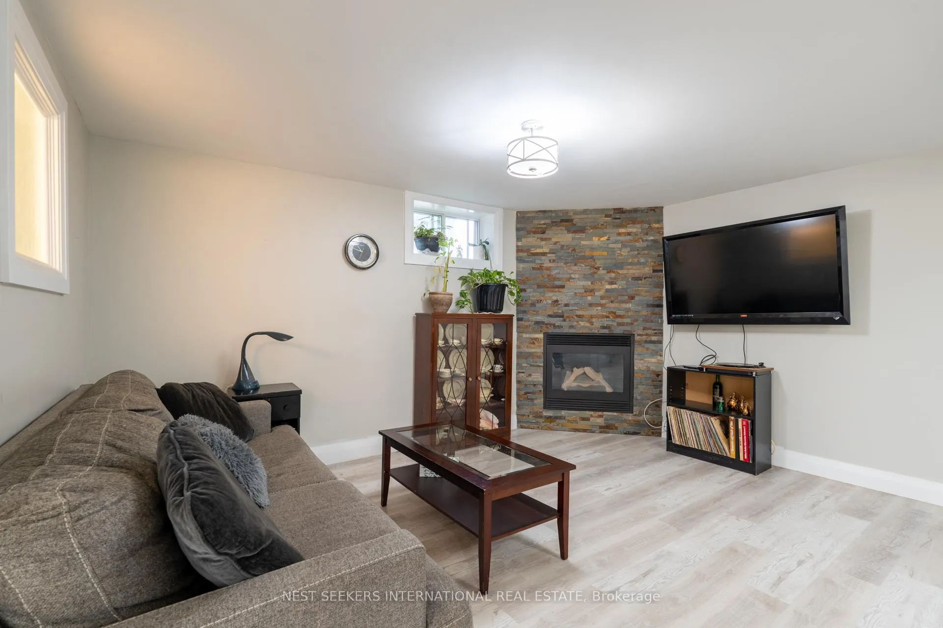 Photo 22 of 20 Lay Street, Barrie, Wellington — HOMEH