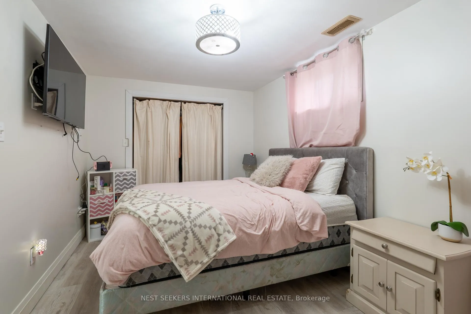Photo 31 of 20 Lay Street, Barrie, Wellington — HOMEH