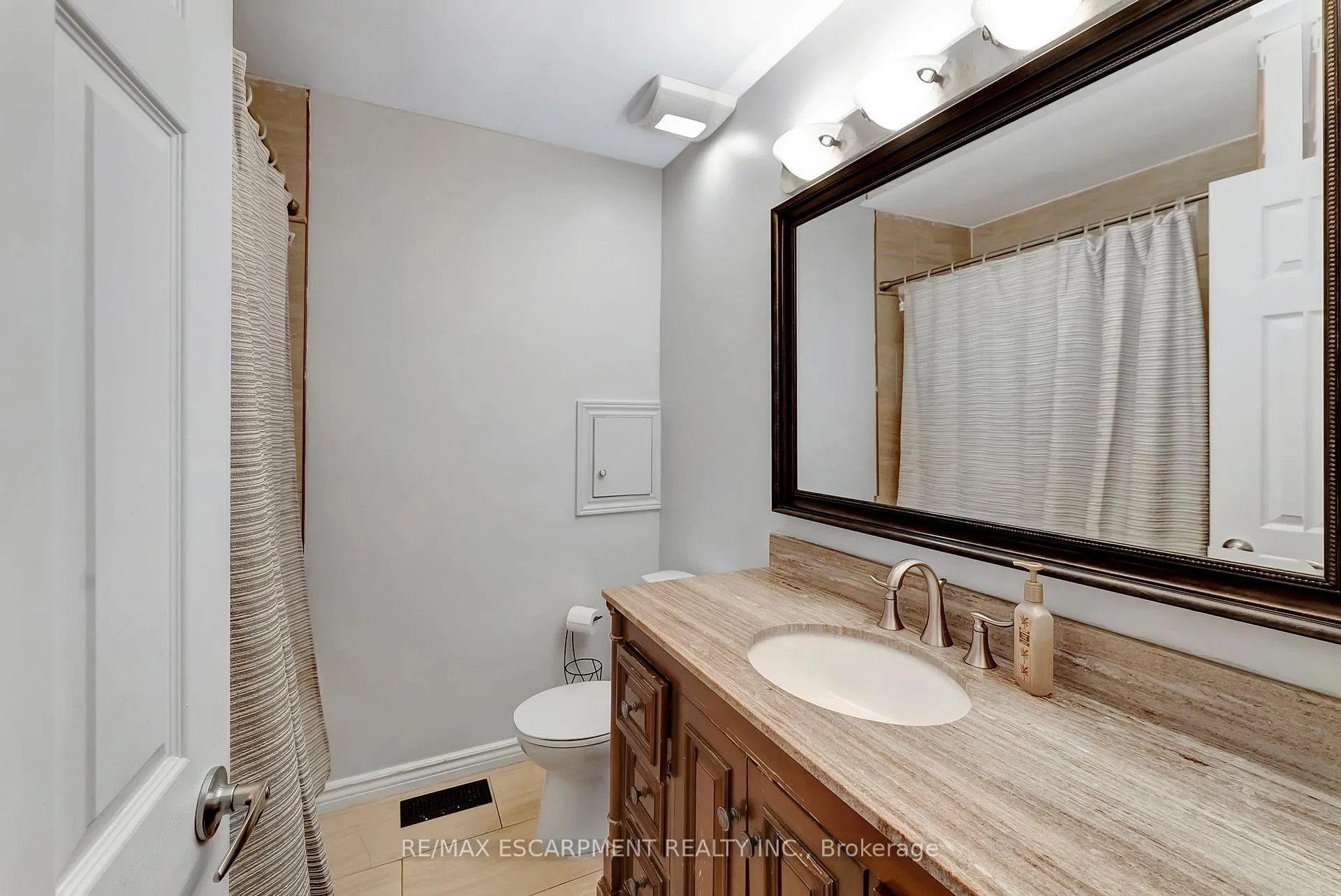 Photo 18 of 1301 Kohler Road, Haldimand — HOMEH