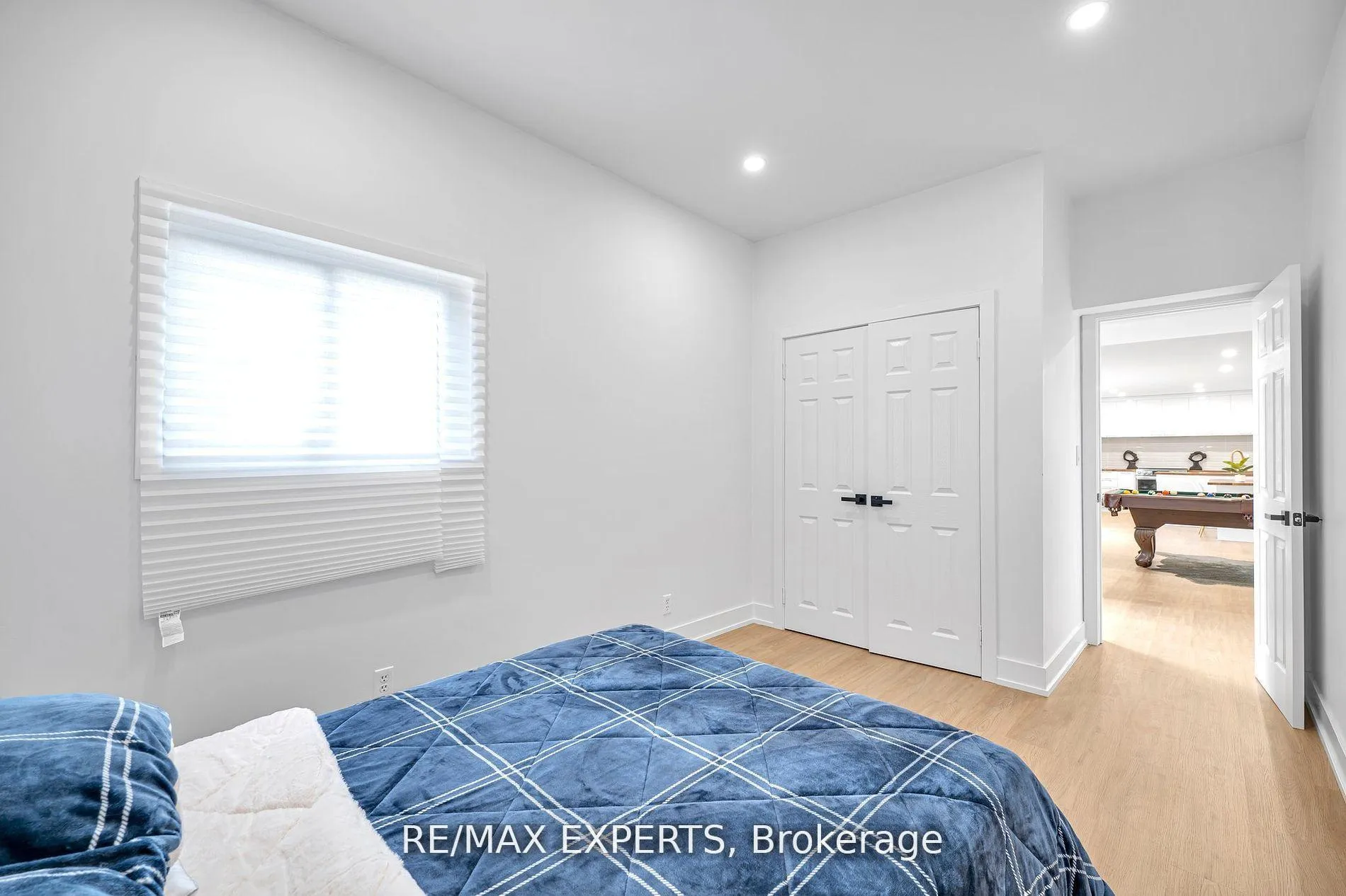 Photo 23 of 1004 Robinson Street, Innisfil, Lefroy — HOMEH