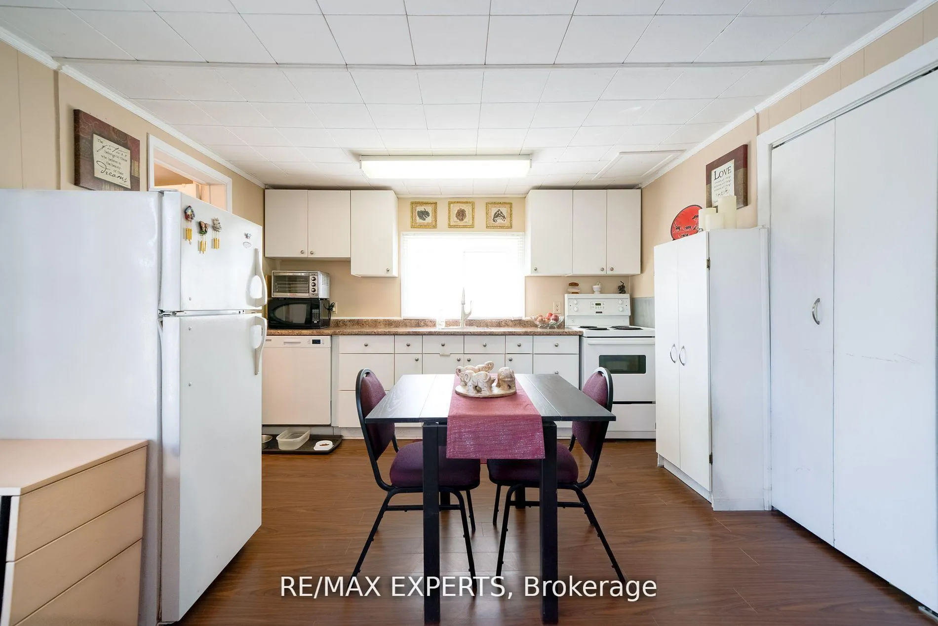 Photo 32 of 1004 Robinson Street, Innisfil, Lefroy — HOMEH