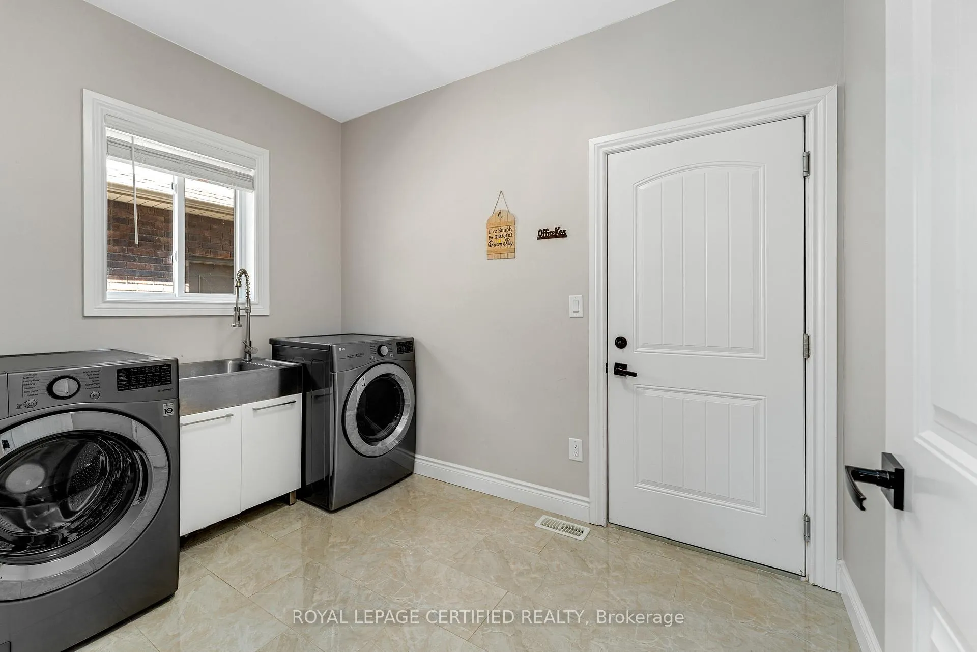 Photo 11 of 190 Spring Street, Lakeshore — HOMEH