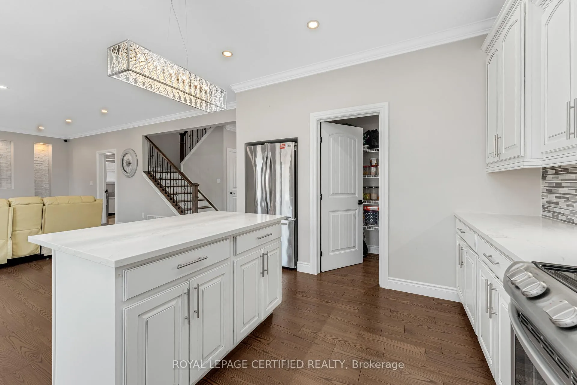 Photo 14 of 190 Spring Street, Lakeshore — HOMEH