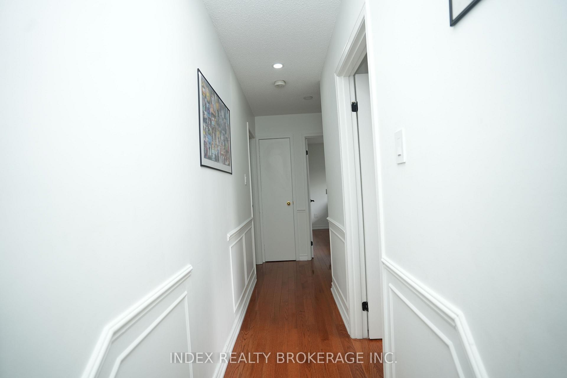 Photo 15 of 95 Elgin Drive S, Brampton, Brampton South — HOMEH