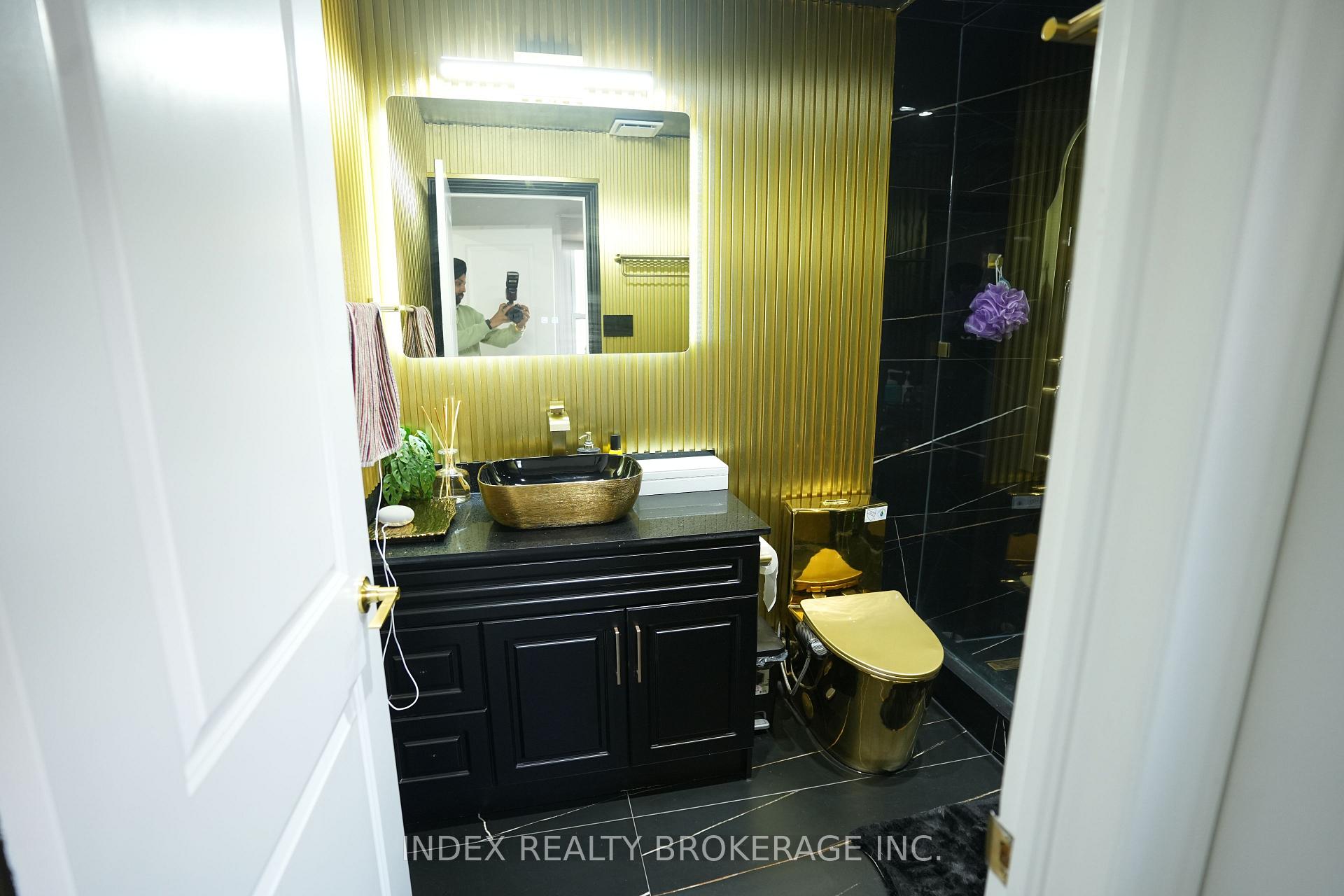 Photo 20 of 95 Elgin Drive S, Brampton, Brampton South — HOMEH