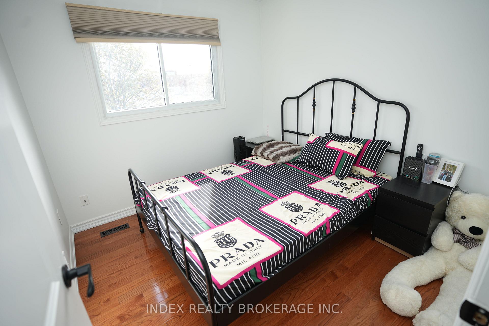 Photo 27 of 95 Elgin Drive S, Brampton, Brampton South — HOMEH