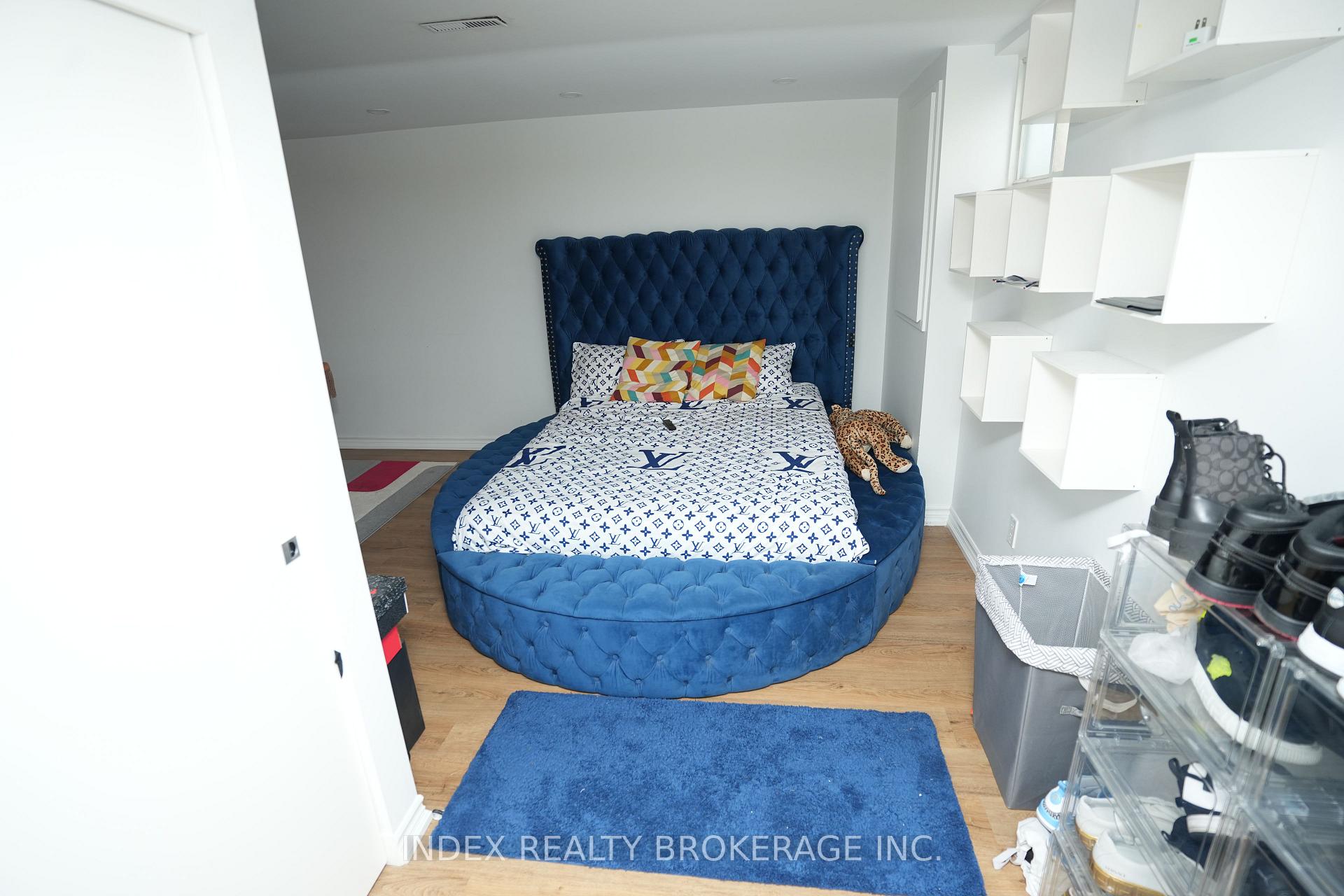 Photo 36 of 95 Elgin Drive S, Brampton, Brampton South — HOMEH