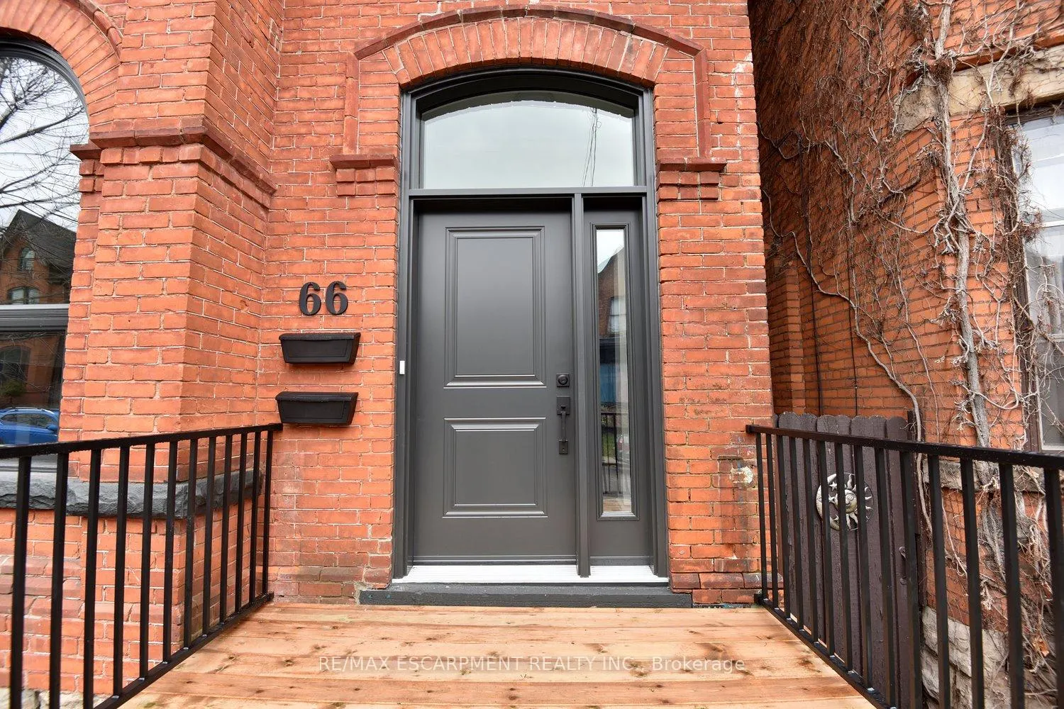 Photo 2 of 66 Erie Avenue, Hamilton, Stinson — HOMEH