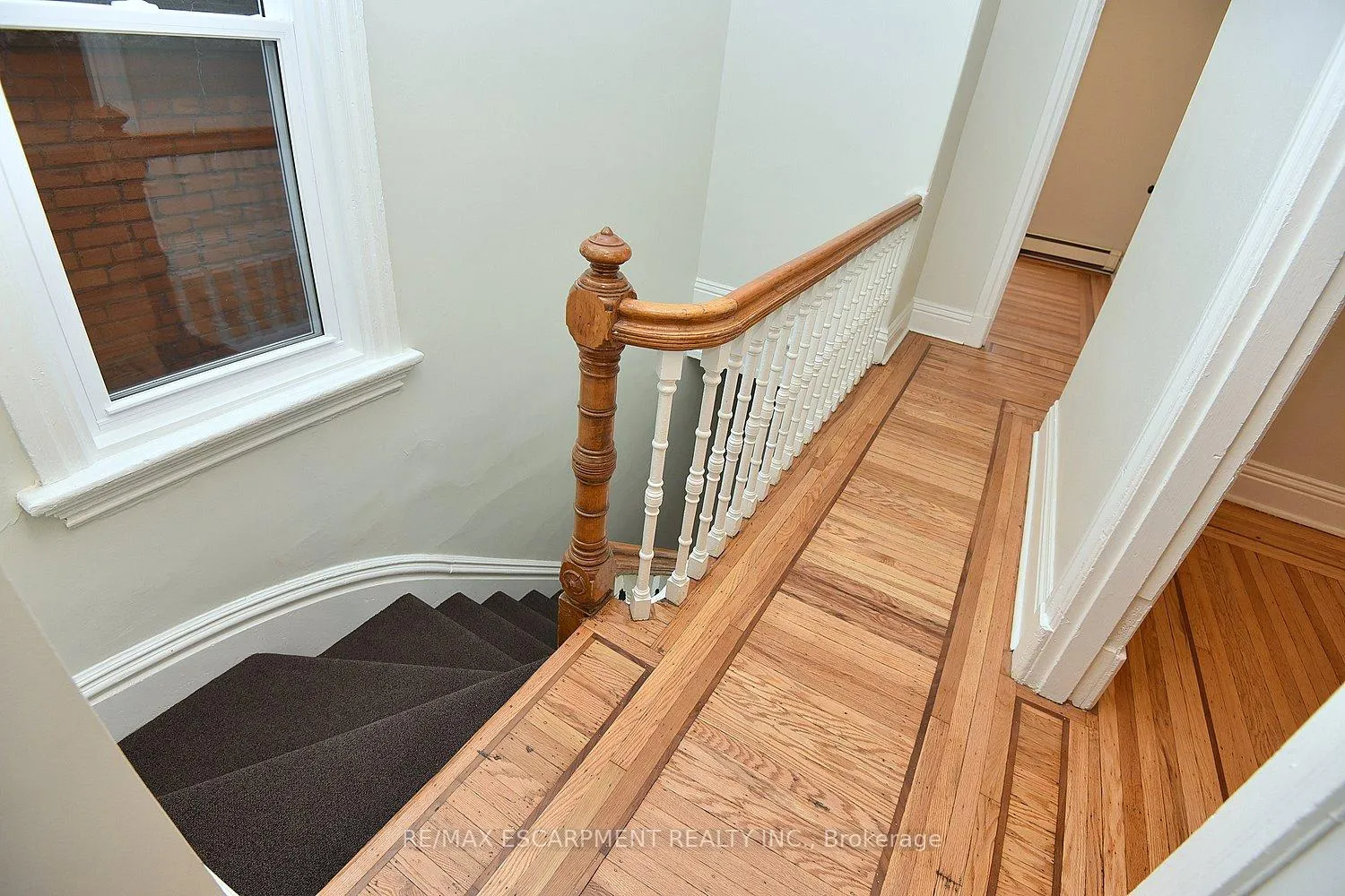 Photo 21 of 66 Erie Avenue, Hamilton, Stinson — HOMEH