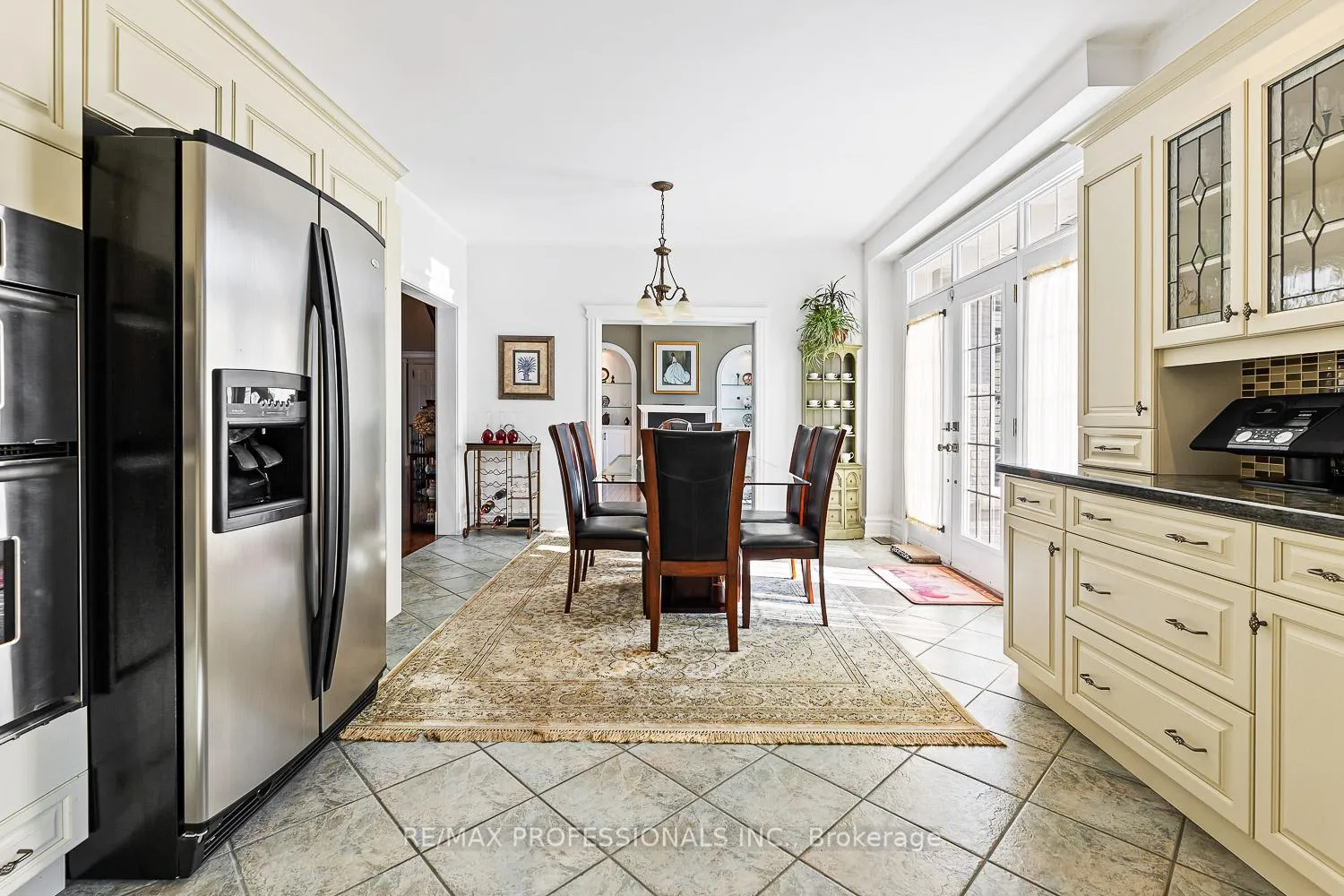 Photo 14 of 63 Rowley Drive, Caledon, Palgrave — HOMEH