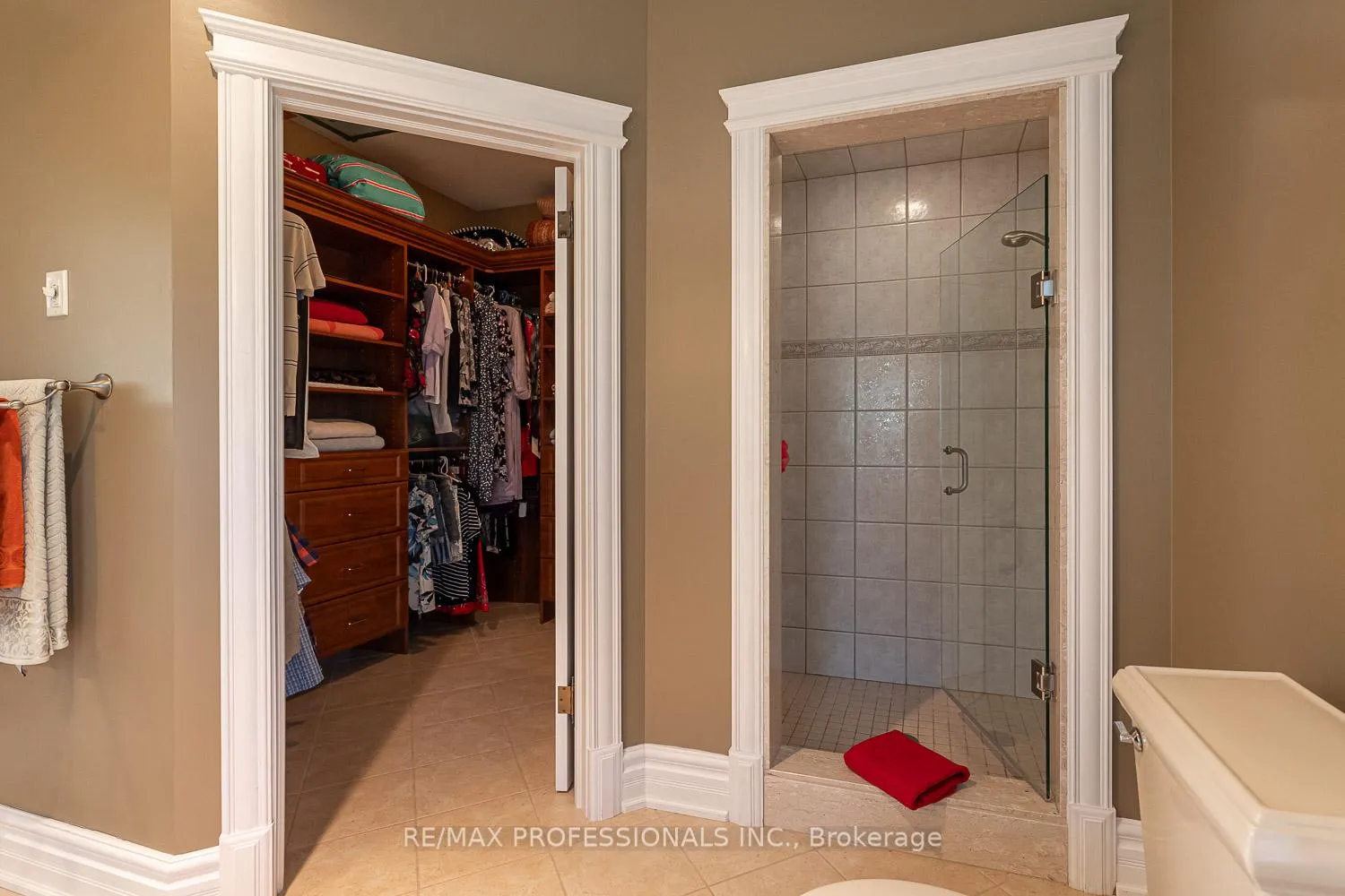 Photo 22 of 63 Rowley Drive, Caledon, Palgrave — HOMEH