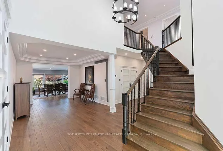 Photo 7 of 2 Kimber Crescent, Vaughan, East Woodbridge — HOMEH