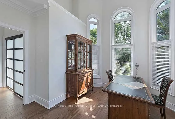 Photo 9 of 2 Kimber Crescent, Vaughan, East Woodbridge — HOMEH