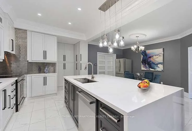 Photo 16 of 2 Kimber Crescent, Vaughan, East Woodbridge — HOMEH