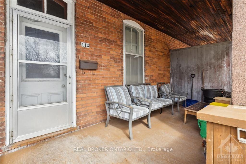 Photo 4 of 113 George Street, Carleton Place — HOMEH