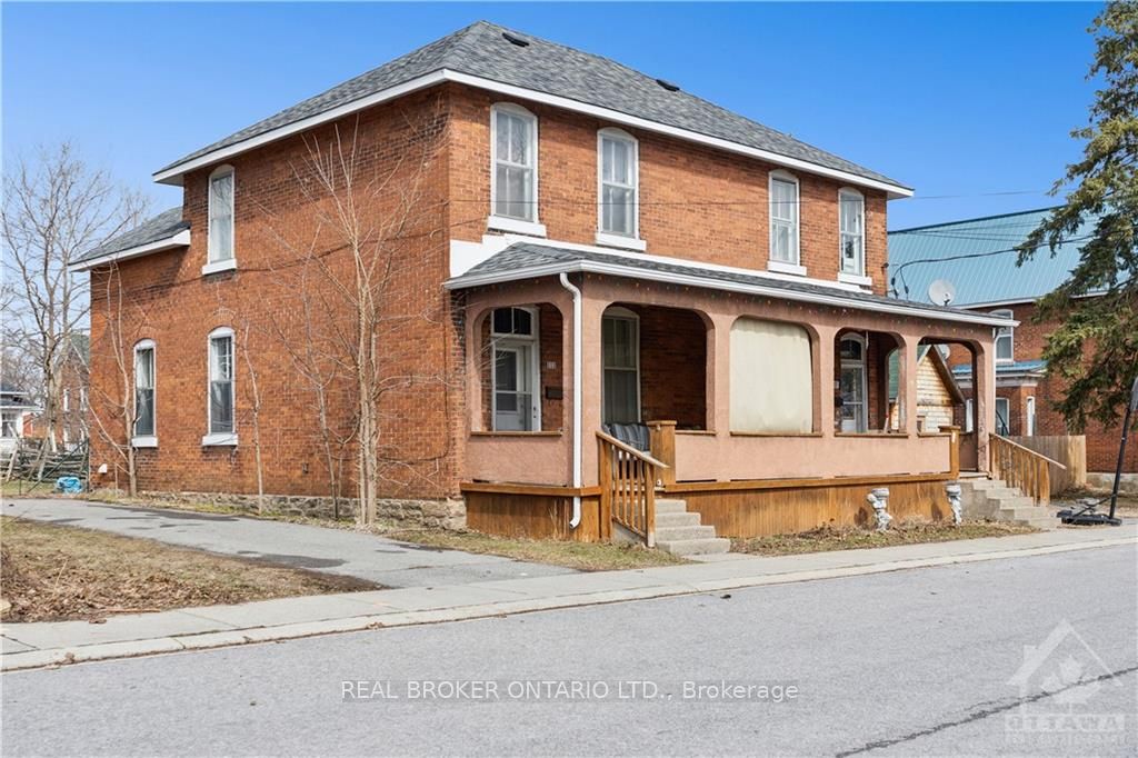 Photo 5 of 113 George Street, Carleton Place — HOMEH
