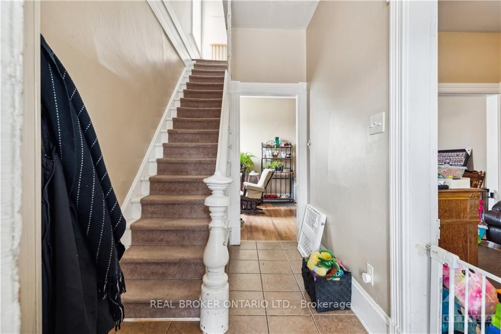Photo 6 of 113 George Street, Carleton Place — HOMEH