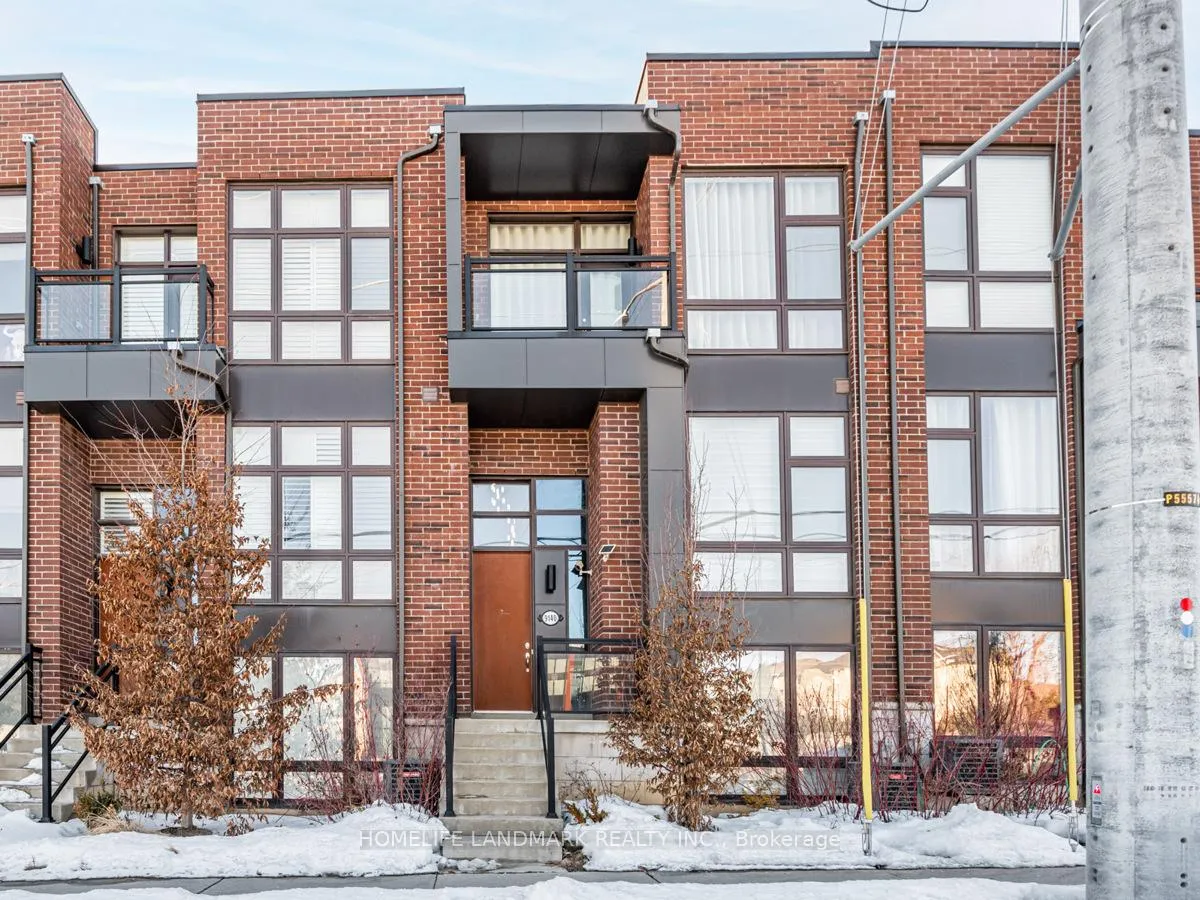 Front of 9140 Bathurst Street