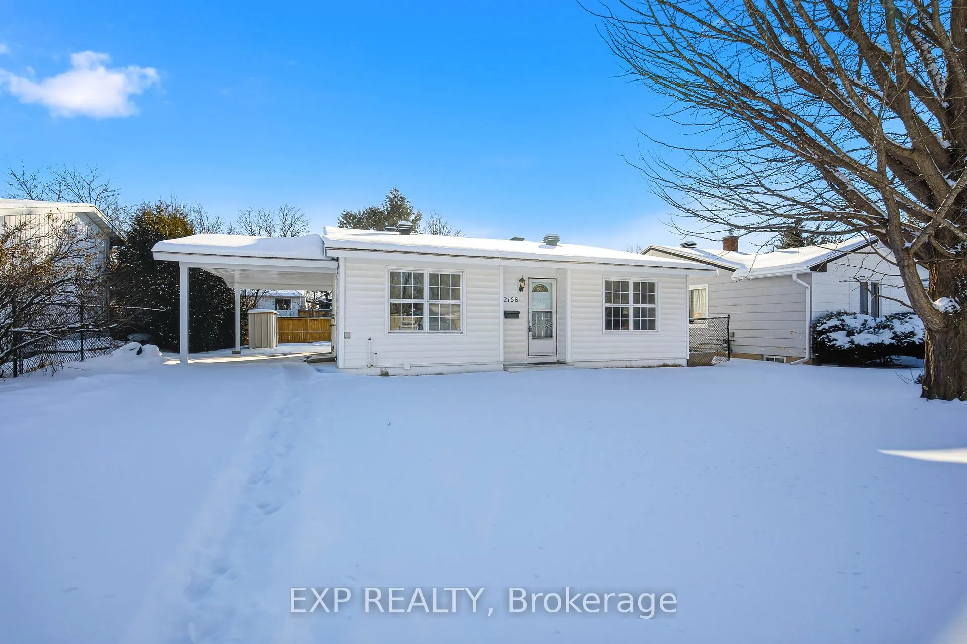 Front of 2158 Fillmore Crescent