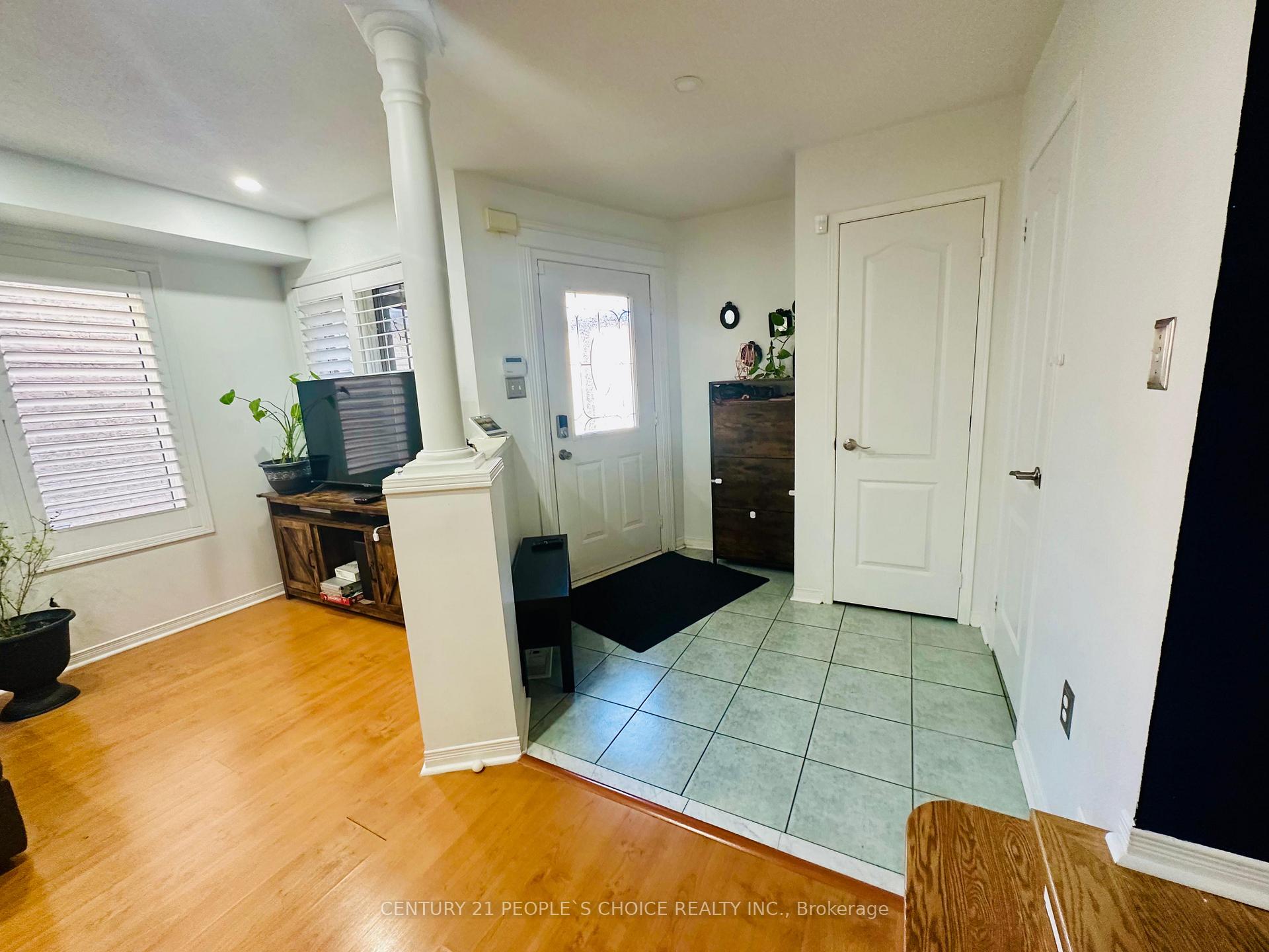 Photo 3 of 48 Coachwhip Road, Brampton, Sandringham-Wellington — HOMEH