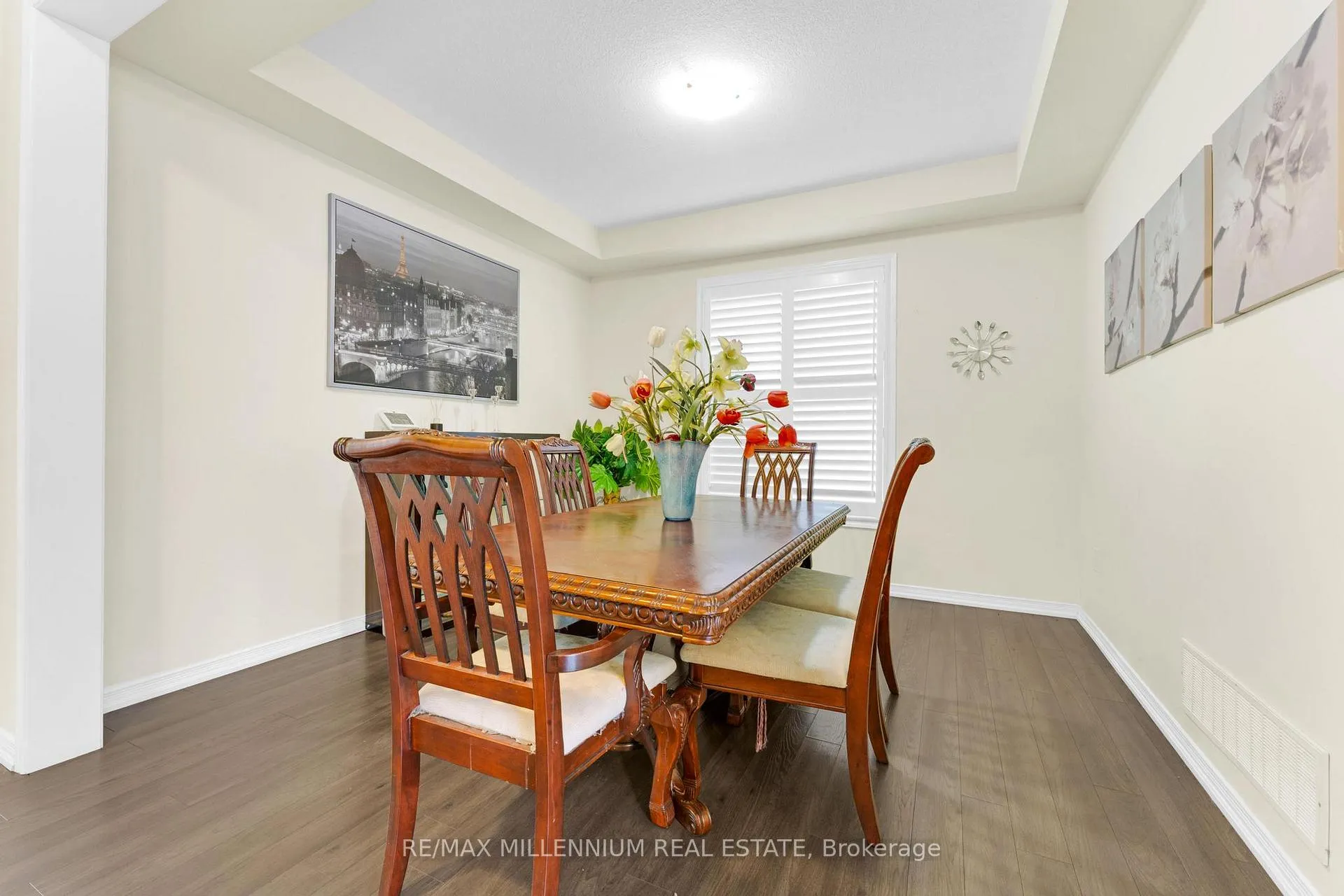 Photo 11 of 71 Cook Street, Hamilton, Binbrook — HOMEH