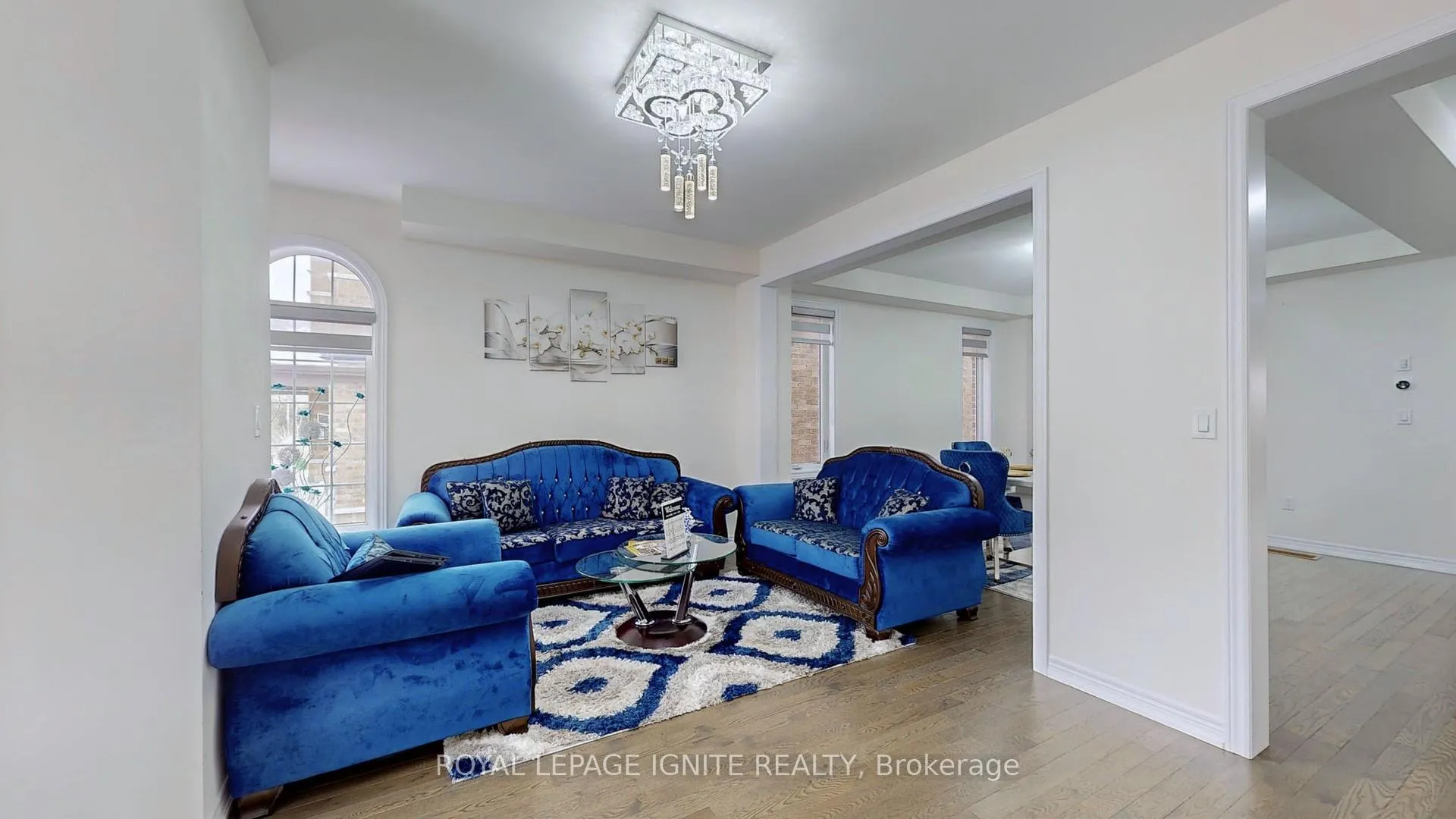Photo 4 of 2457 Florentine Place, Pickering, Rural Pickering — HOMEH