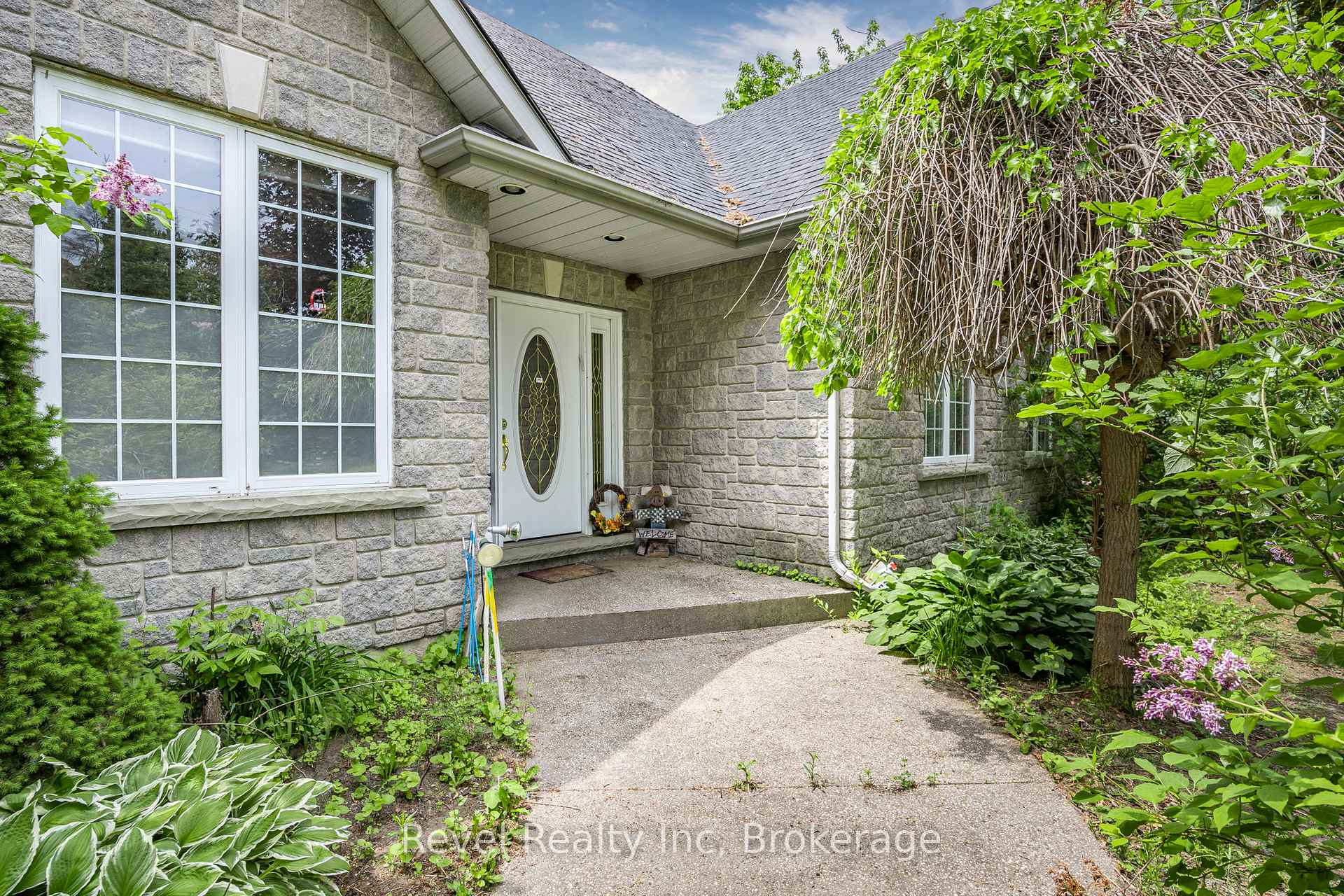 Photo 3 of 2924 10 Nottawasaga, Clearview, Rural Clearview — HOMEH