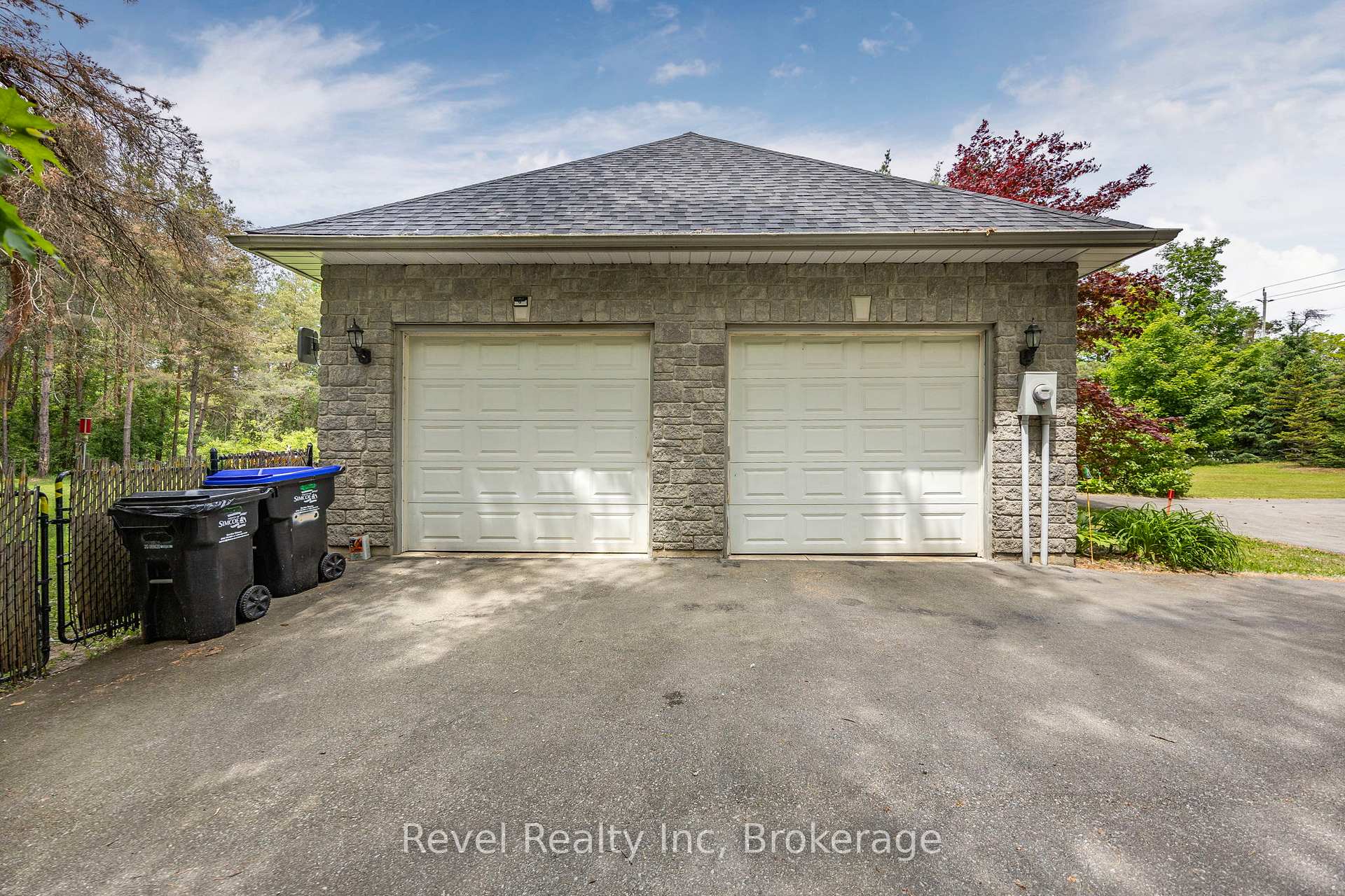 Photo 4 of 2924 10 Nottawasaga, Clearview, Rural Clearview — HOMEH