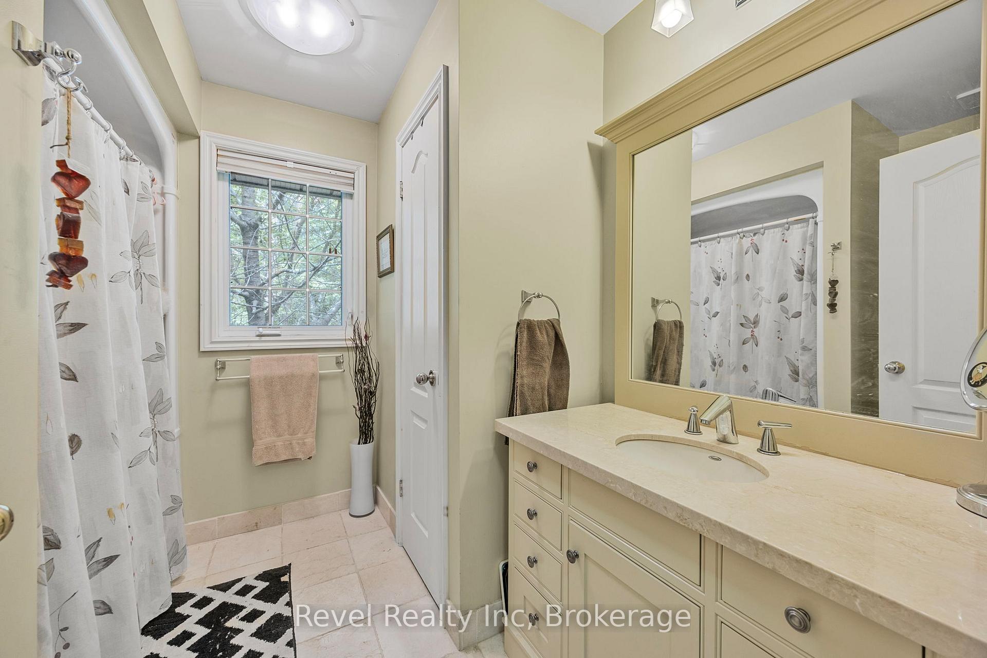 Photo 14 of 2924 10 Nottawasaga, Clearview, Rural Clearview — HOMEH