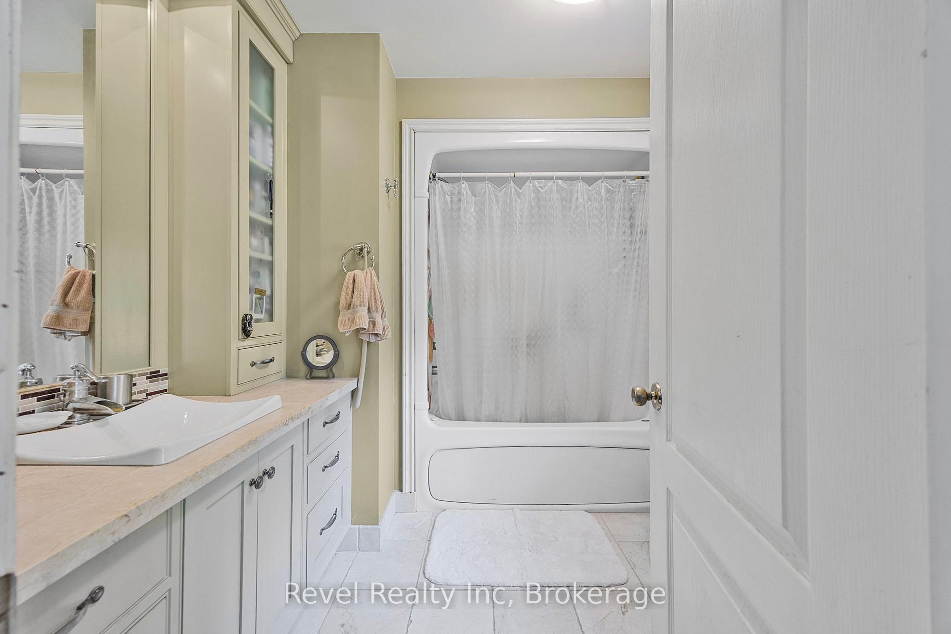 Photo 18 of 2924 10 Nottawasaga, Clearview, Rural Clearview — HOMEH