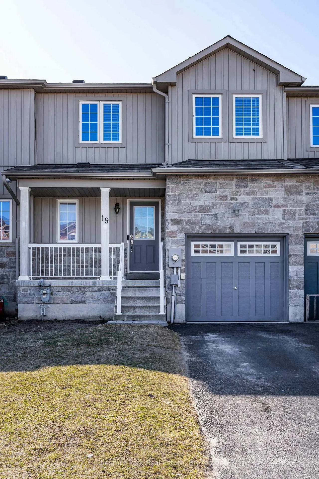 Photo 2 of 19 Admiral Crescent, Essa, Angus — HOMEH