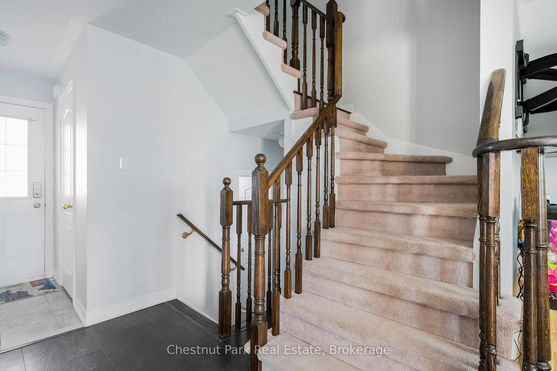 Photo 5 of 19 Admiral Crescent, Essa, Angus — HOMEH