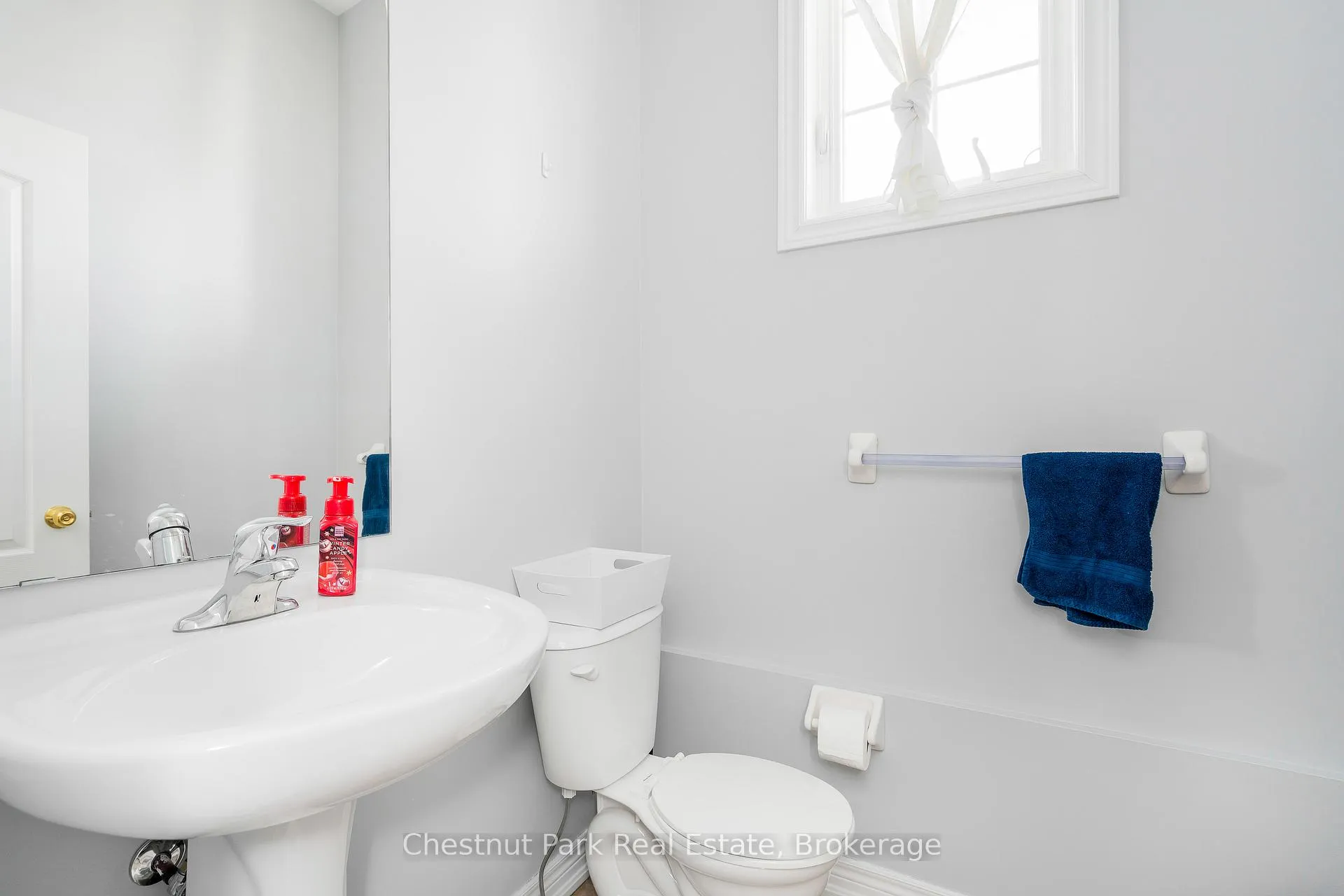Photo 25 of 19 Admiral Crescent, Essa, Angus — HOMEH