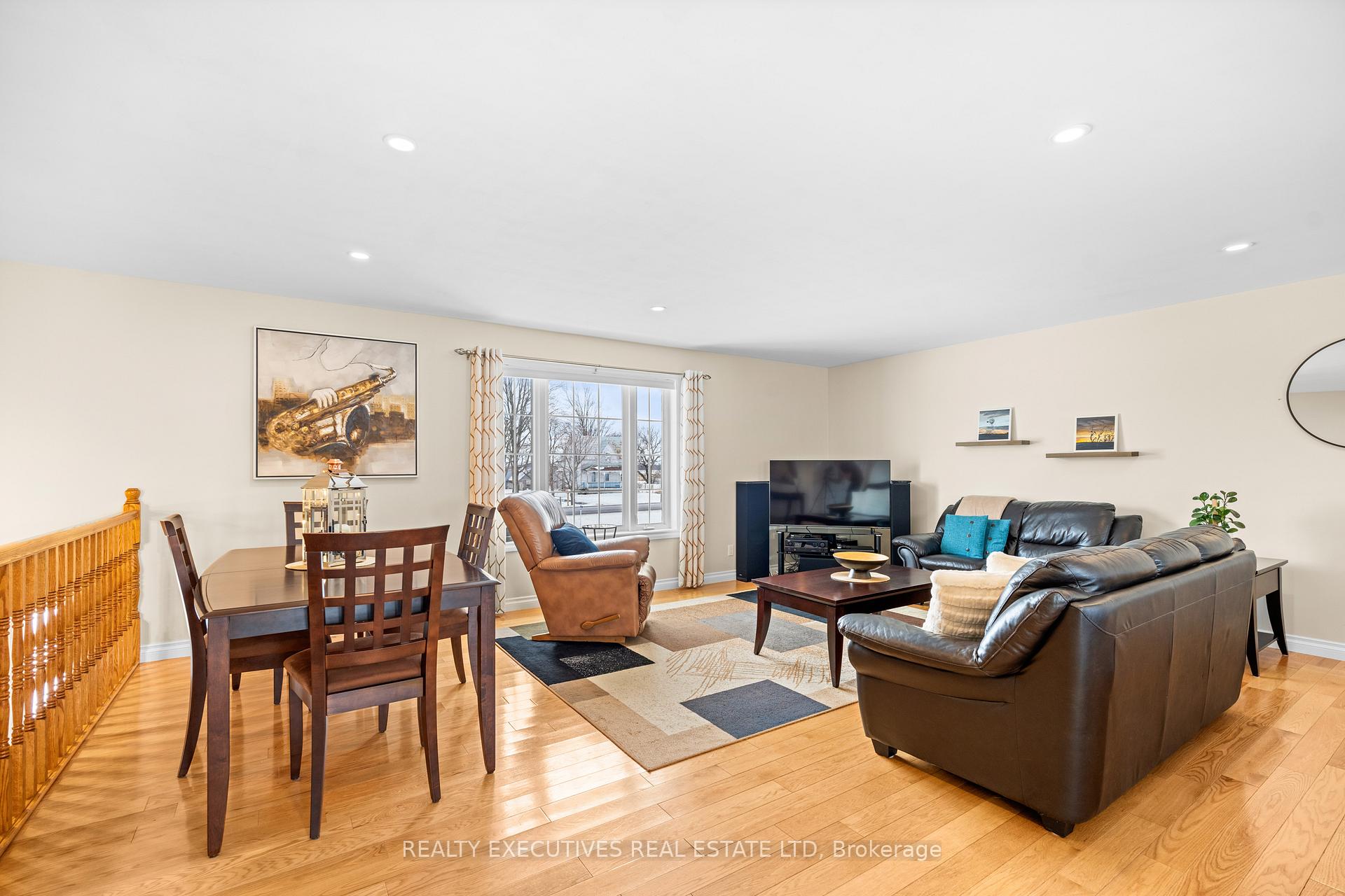 Photo 11 of 502 County Rd 21, Edwardsburgh/Cardinal, Edwardsburgh/Cardinal Twp — HOMEH