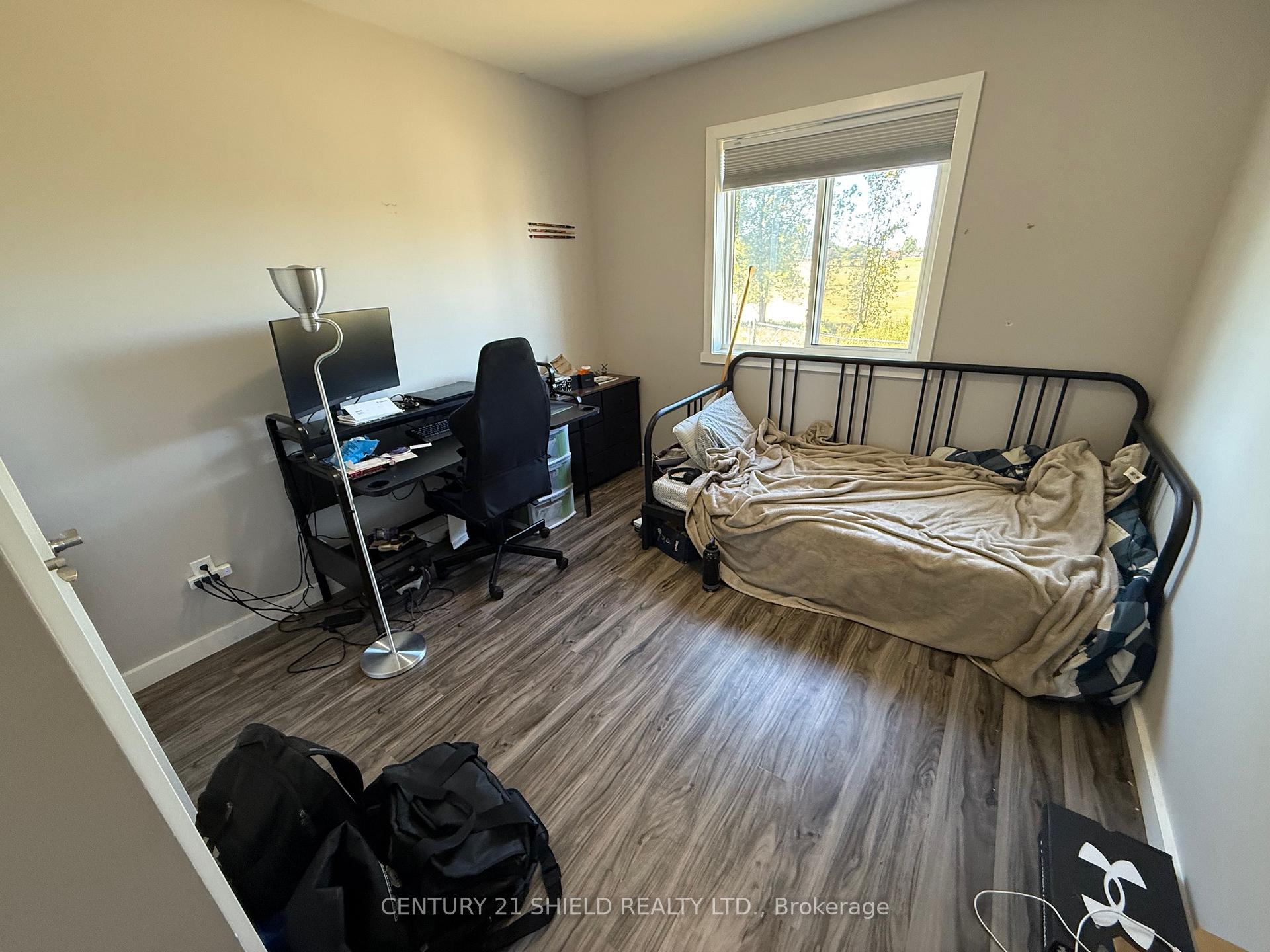 Photo 13 of 240 Glen Nora Drive, Cornwall — HOMEH