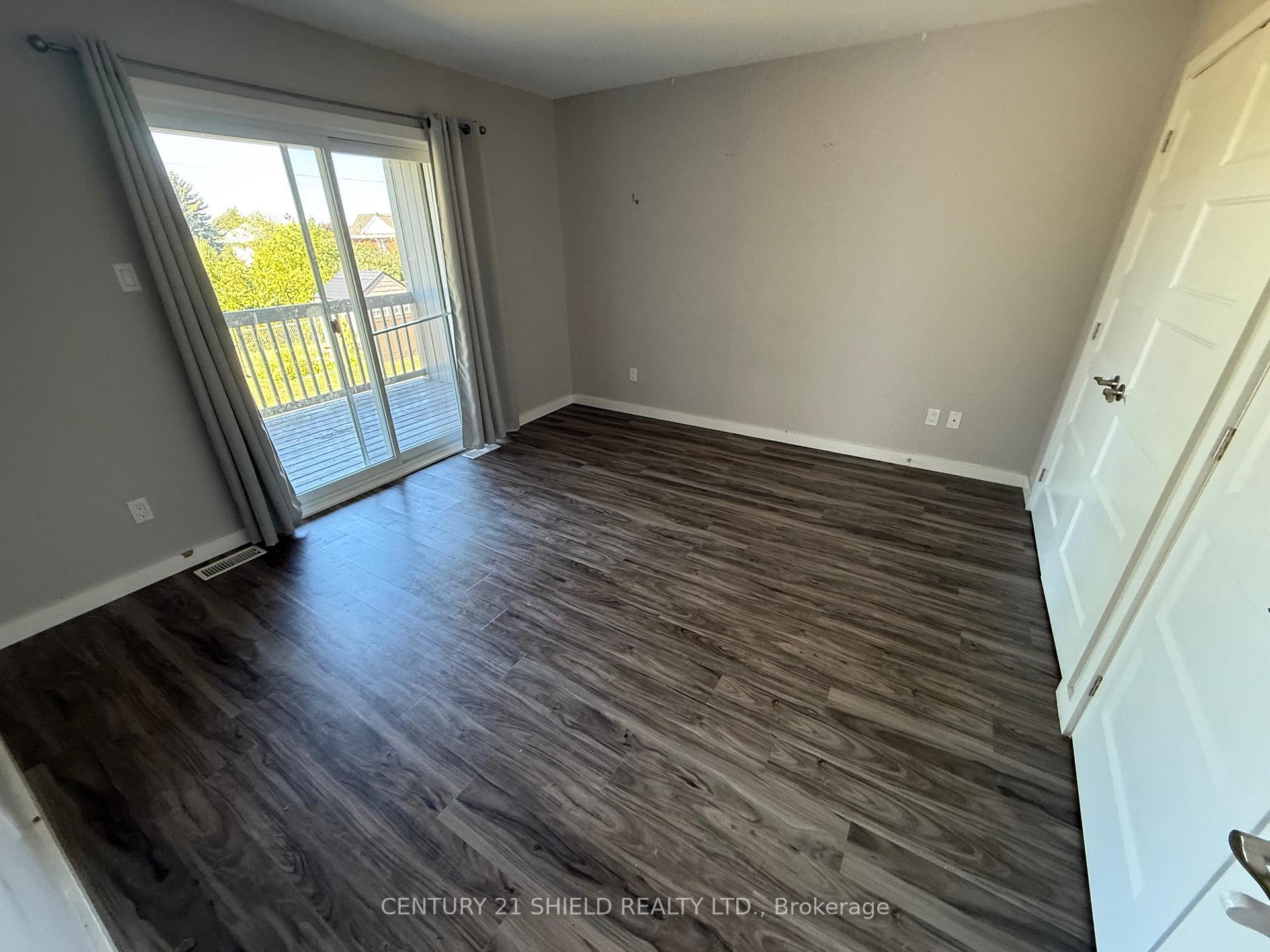 Photo 15 of 240 Glen Nora Drive, Cornwall — HOMEH