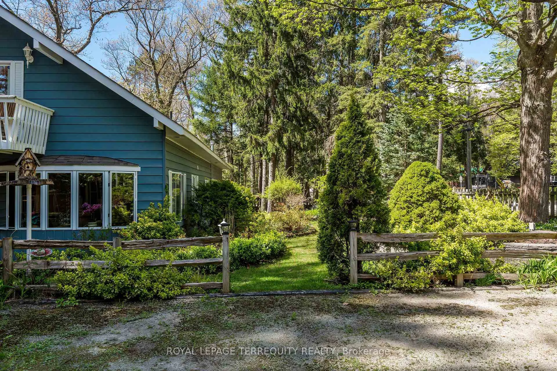 Photo 10 of 19 Finley Drive, Tiny, Rural Tiny — HOMEH