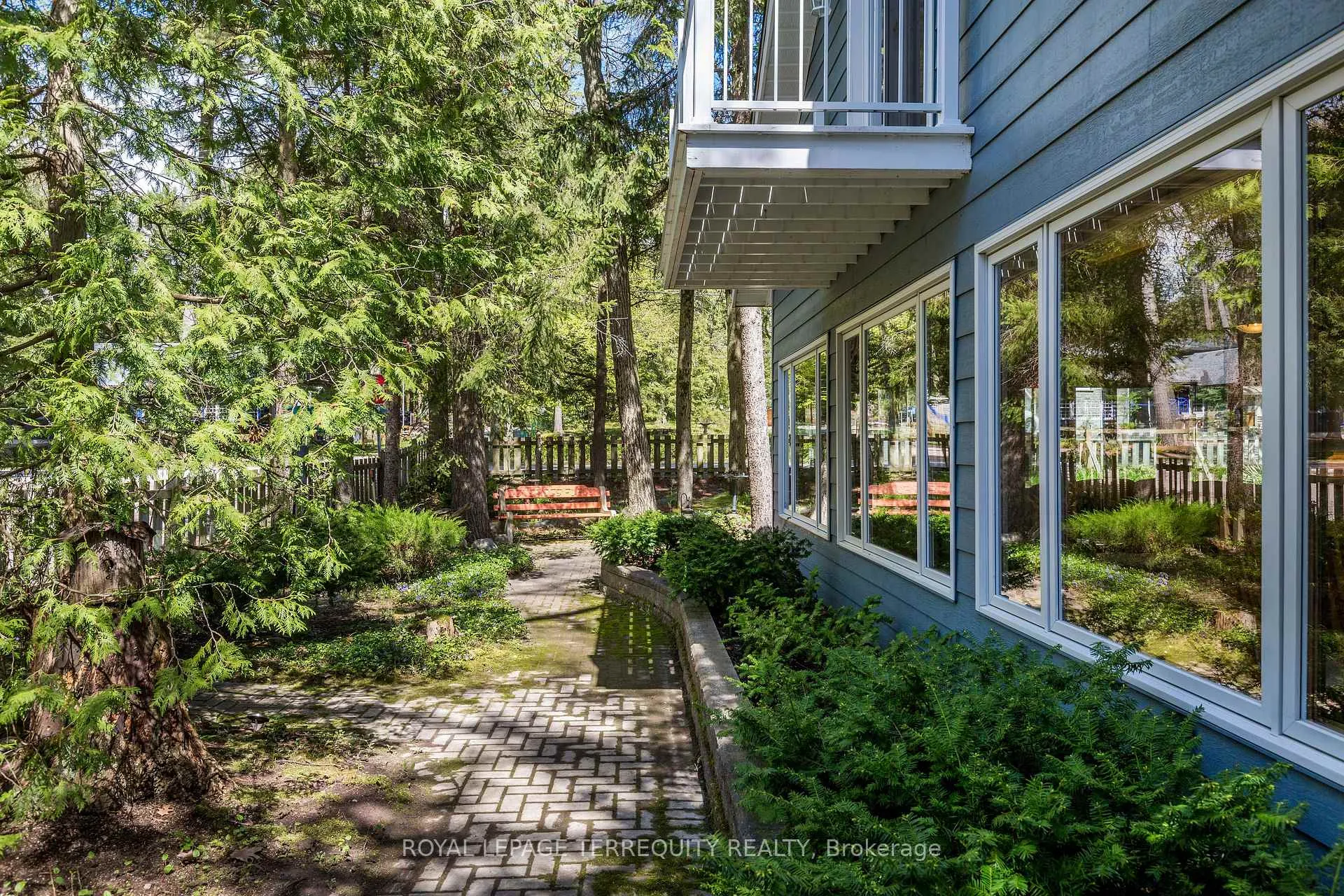 Photo 13 of 19 Finley Drive, Tiny, Rural Tiny — HOMEH