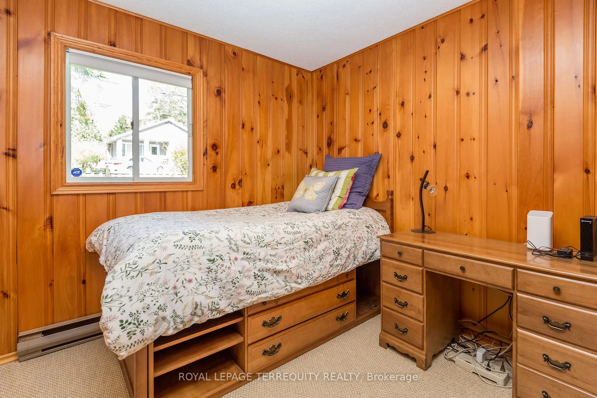 Photo 34 of 19 Finley Drive, Tiny, Rural Tiny — HOMEH