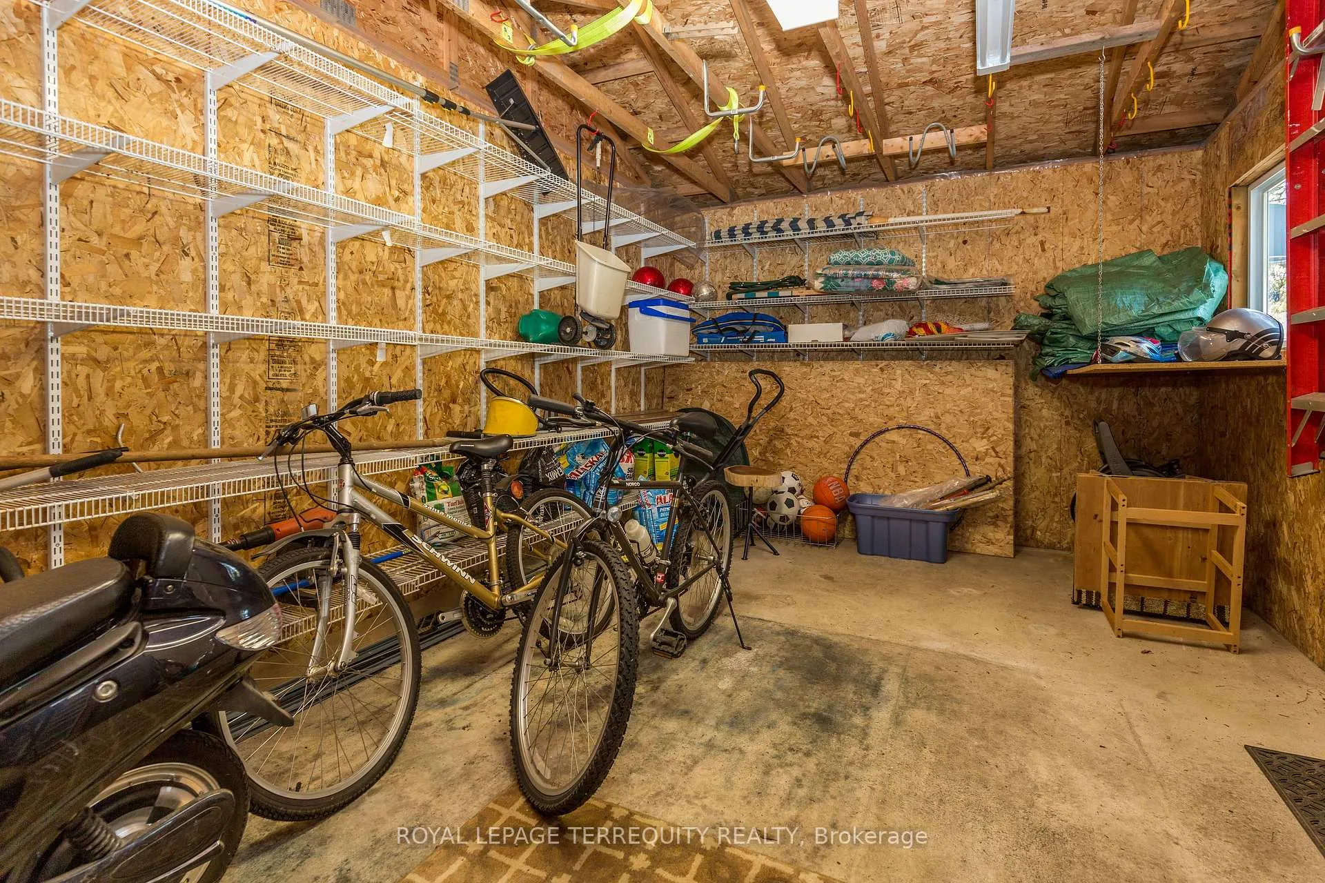 Photo 45 of 19 Finley Drive, Tiny, Rural Tiny — HOMEH