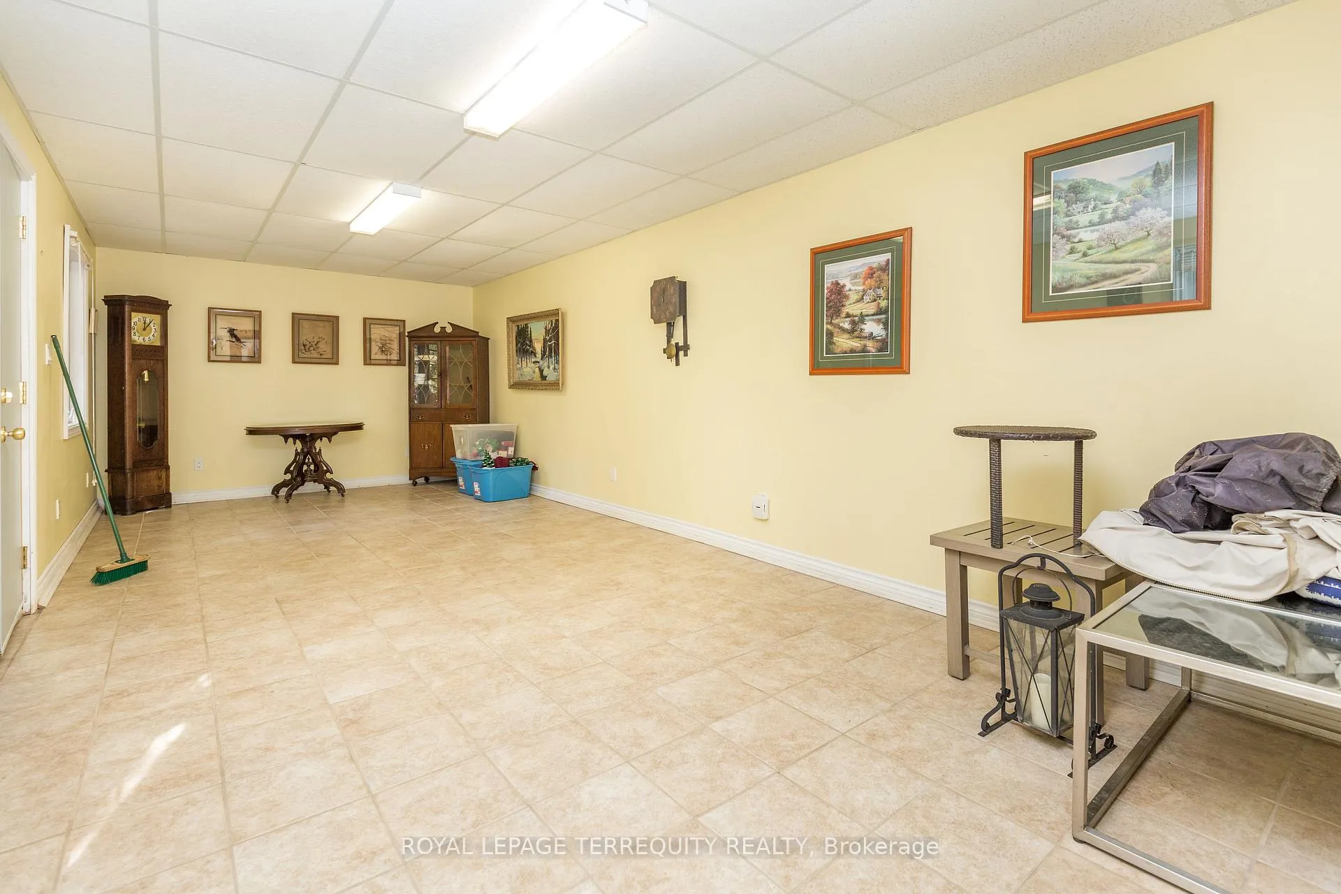 Photo 46 of 19 Finley Drive, Tiny, Rural Tiny — HOMEH