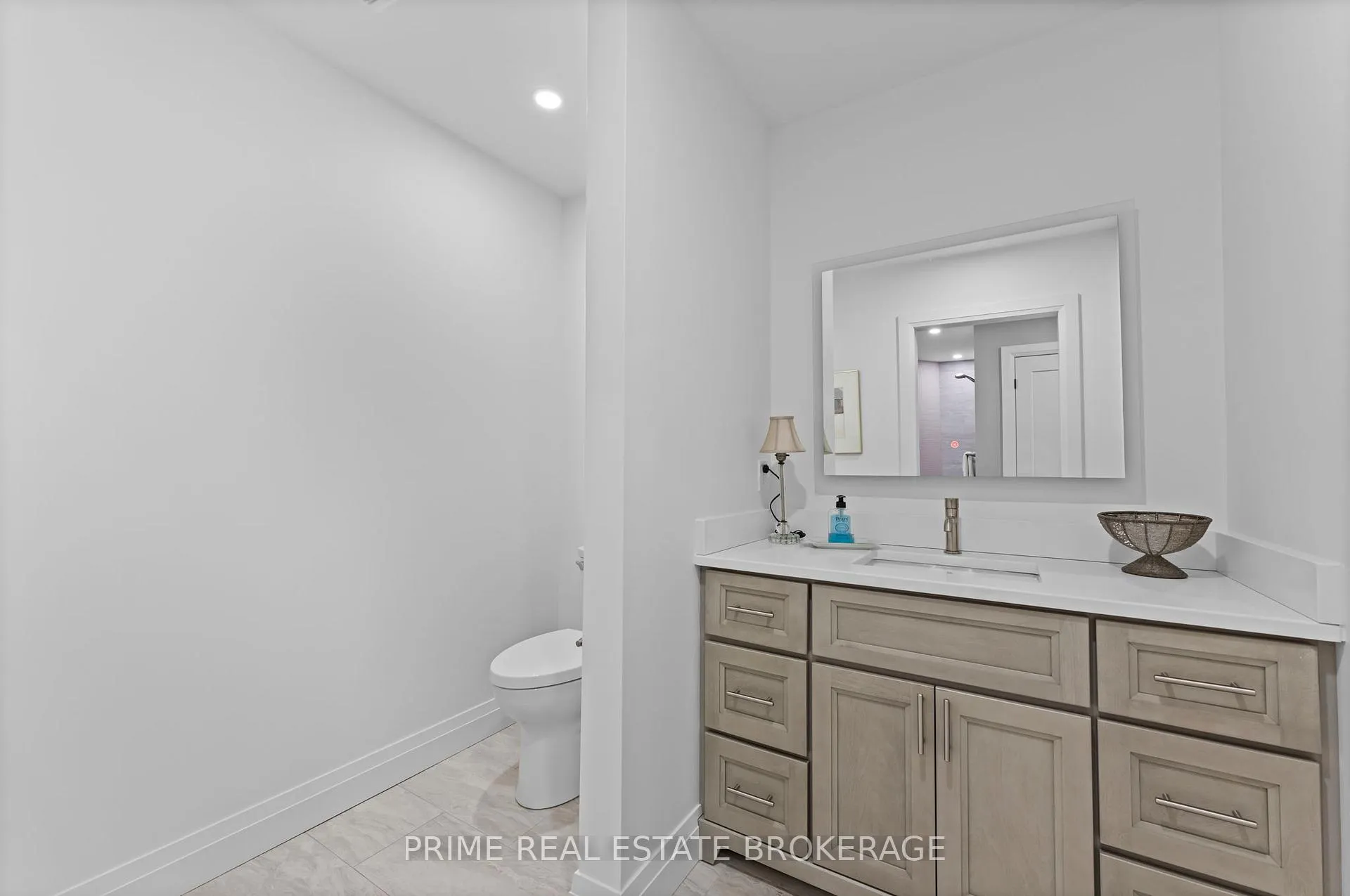Photo 32 of 203 Riverside Drive, South Huron, Exeter — HOMEH