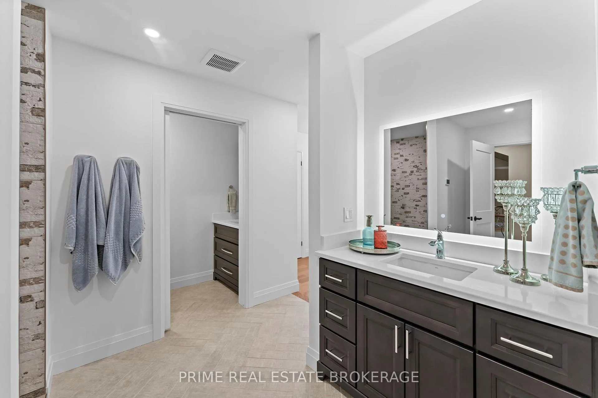 Photo 36 of 203 Riverside Drive, South Huron, Exeter — HOMEH