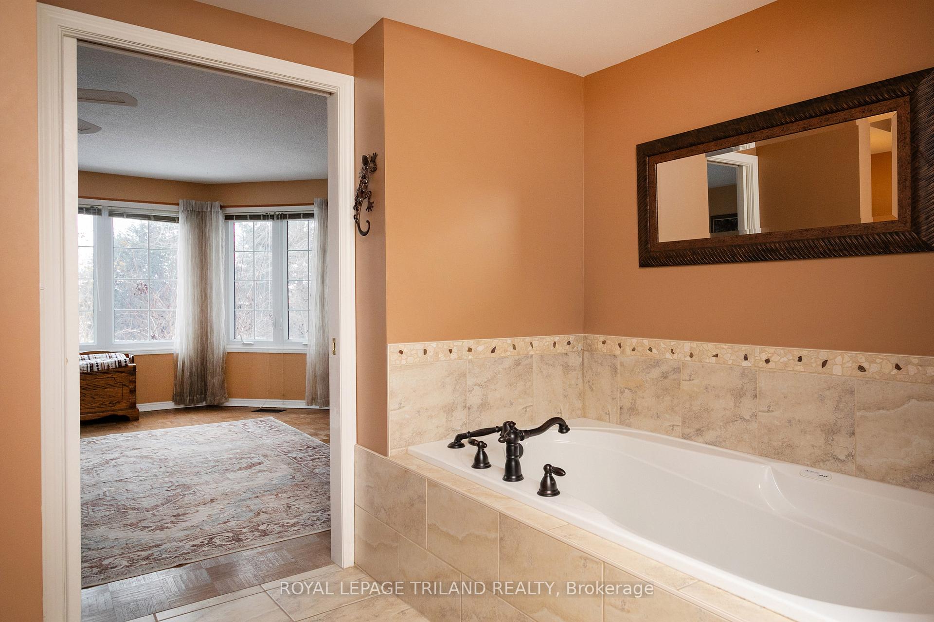 Photo 17 of 52 Crescent Avenue, Central Elgin, Lynhurst — HOMEH