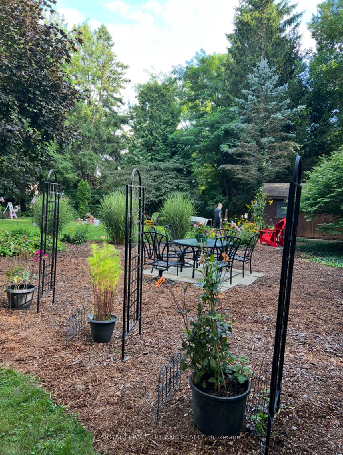 Photo 29 of 52 Crescent Avenue, Central Elgin, Lynhurst — HOMEH