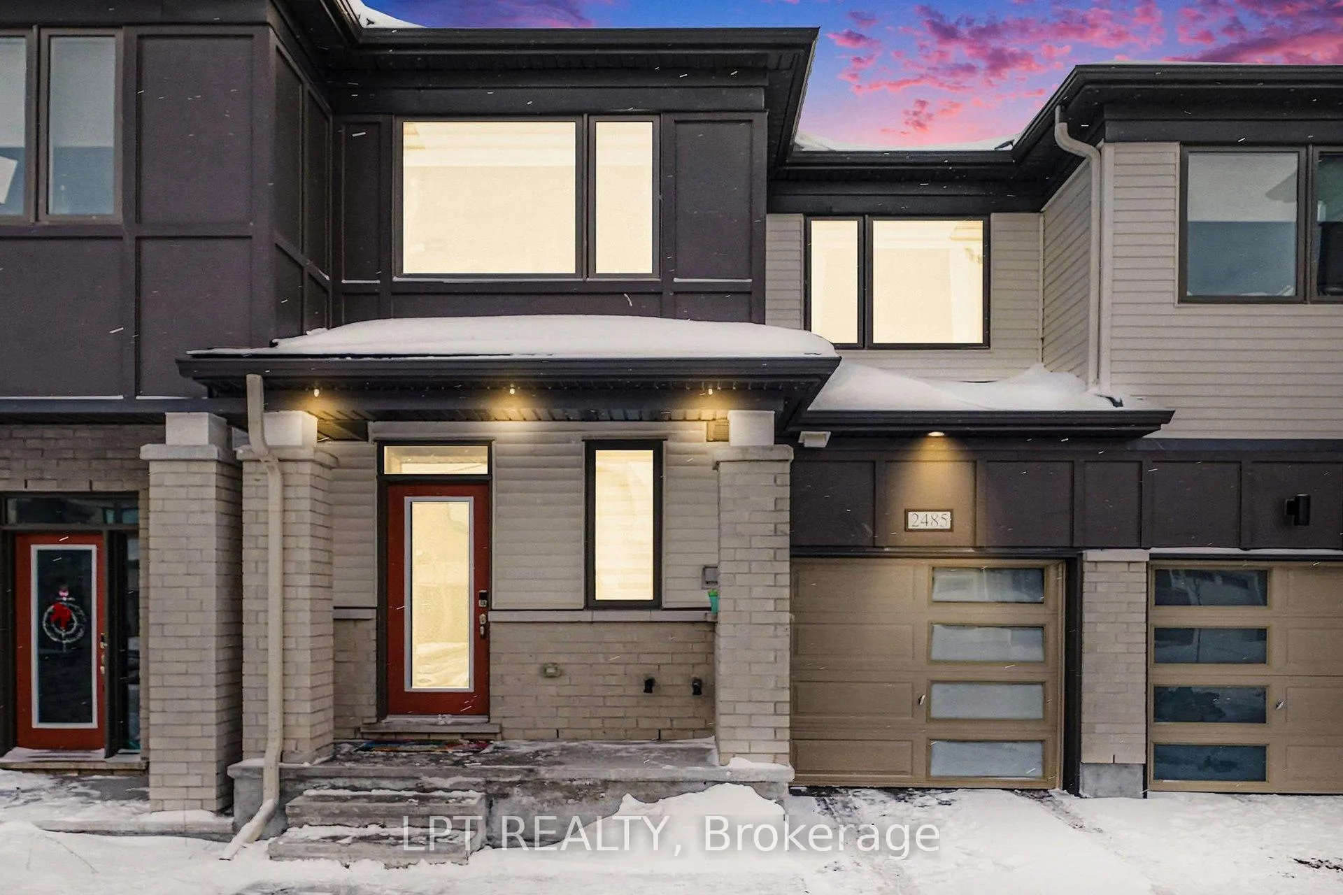 Front of 2485 Watercolours Way