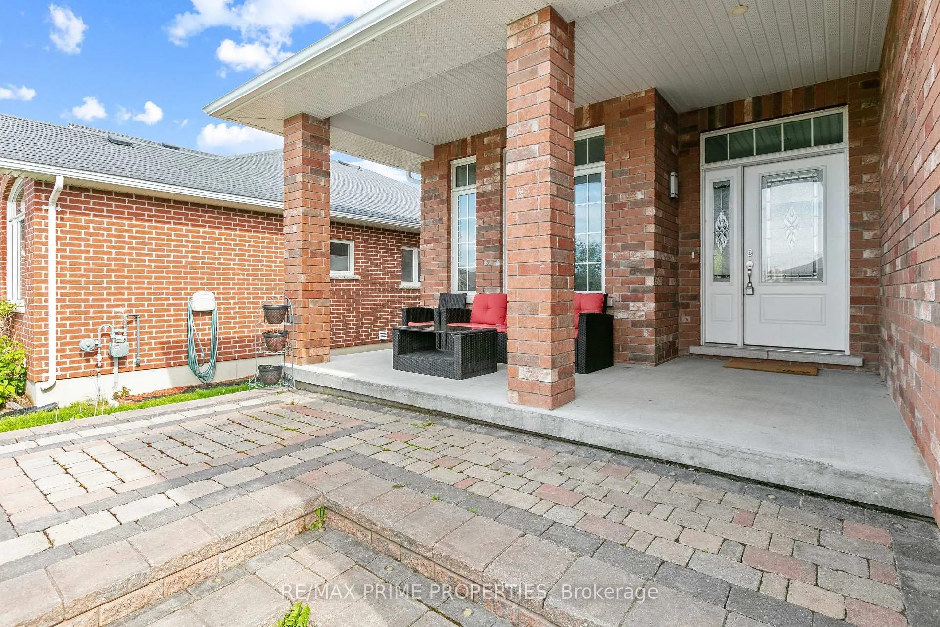 Photo 3 of 36 Bevan Drive, Belleville, Thurlow Ward — HOMEH