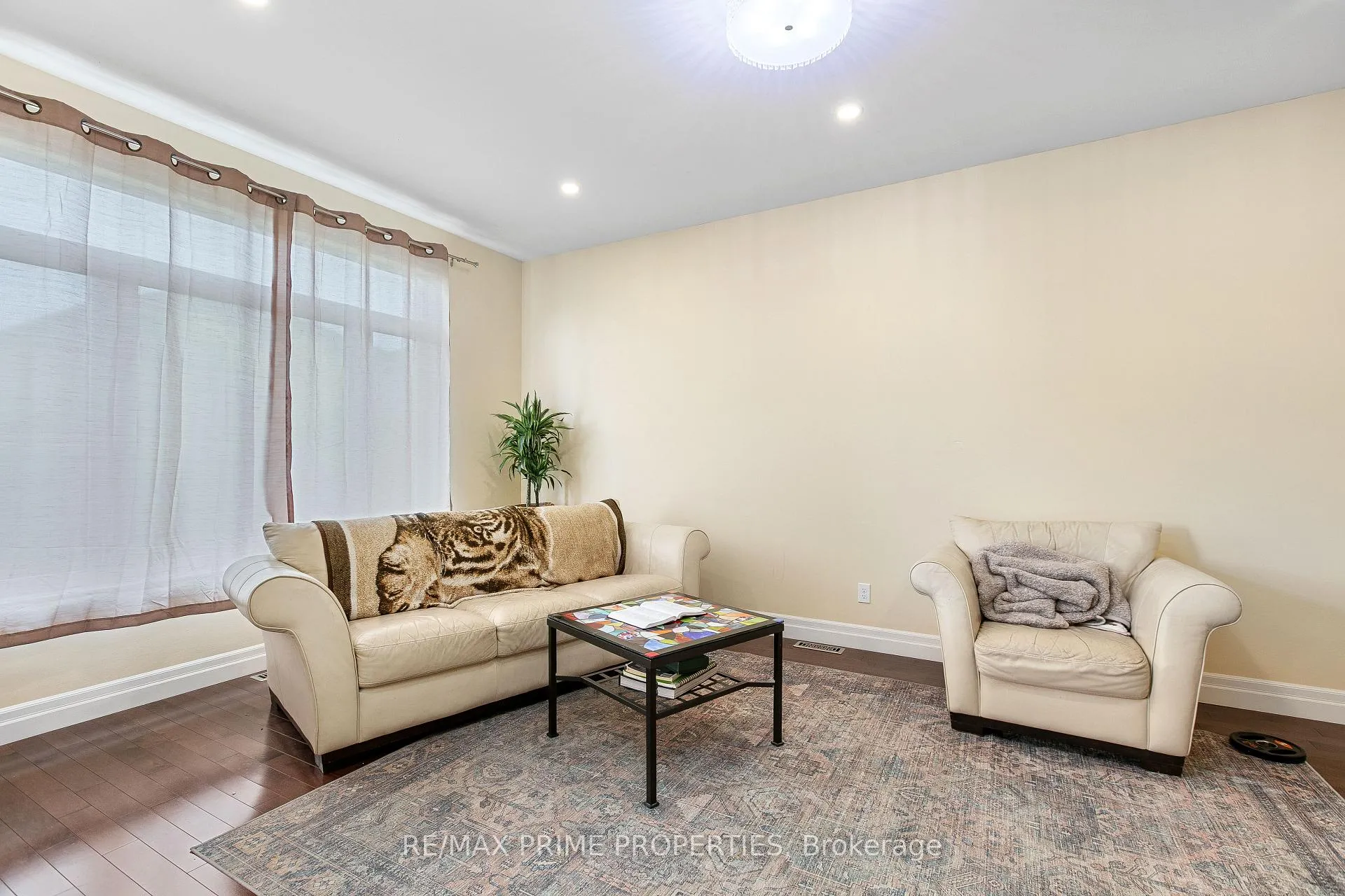 Photo 5 of 36 Bevan Drive, Belleville, Thurlow Ward — HOMEH