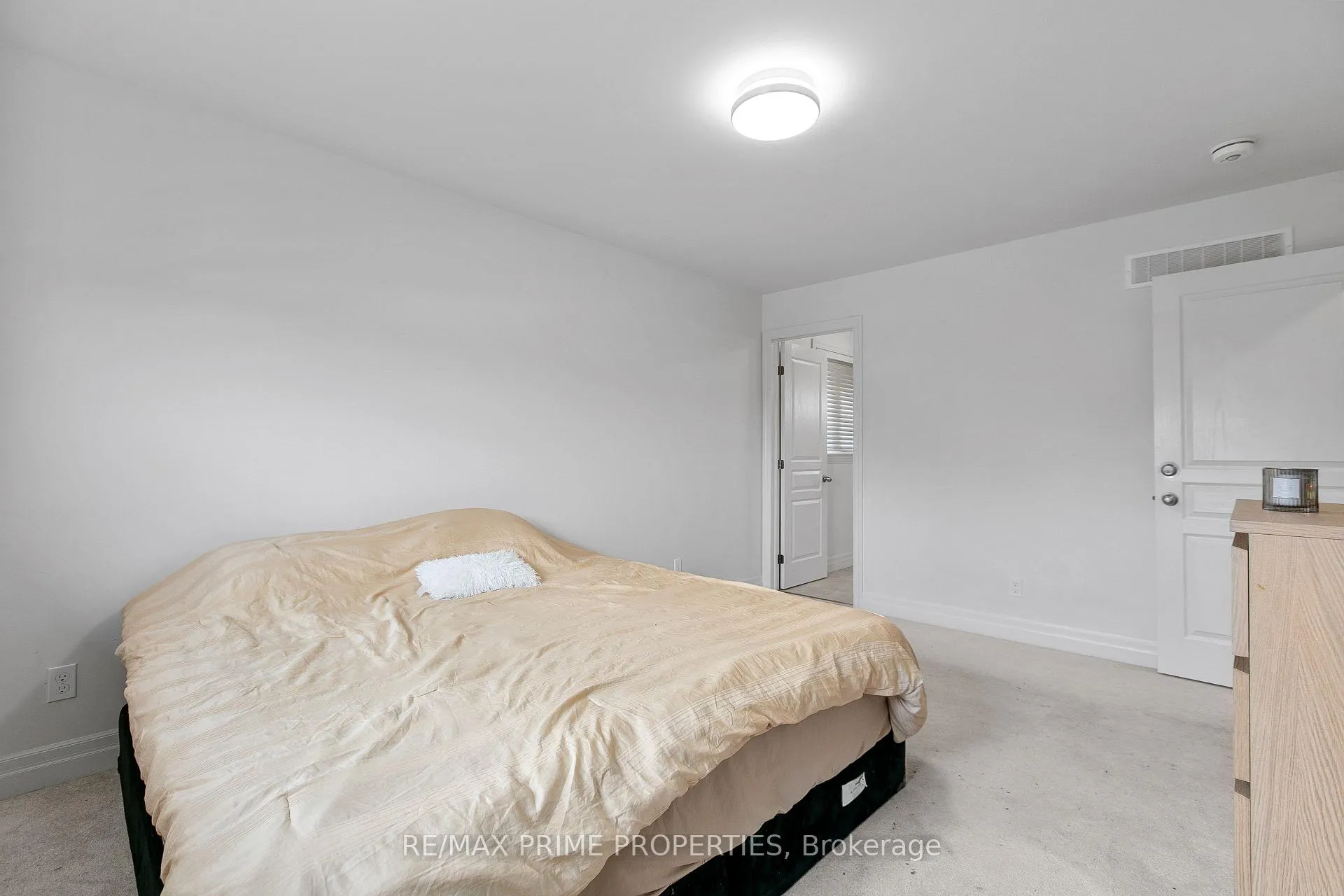 Photo 27 of 36 Bevan Drive, Belleville, Thurlow Ward — HOMEH