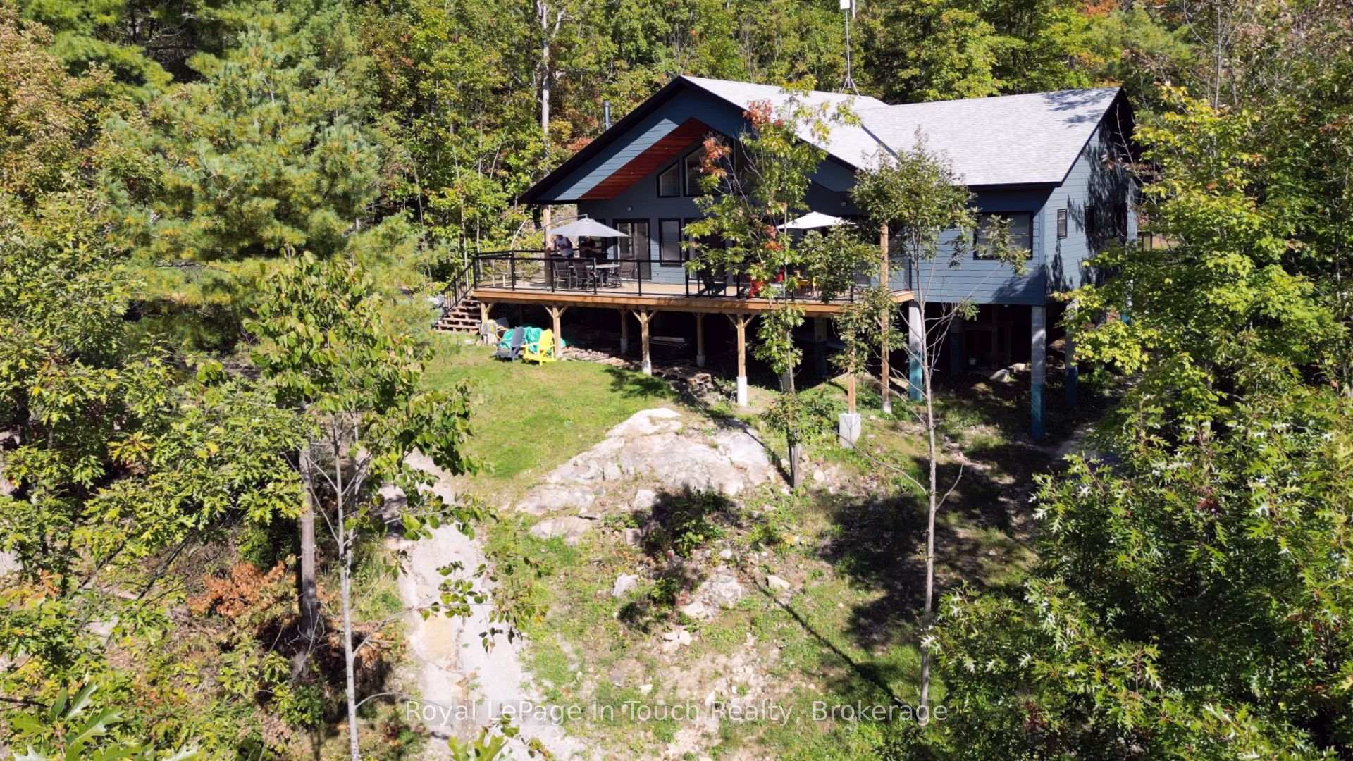 Front of 8814 Georgian Bay Shore